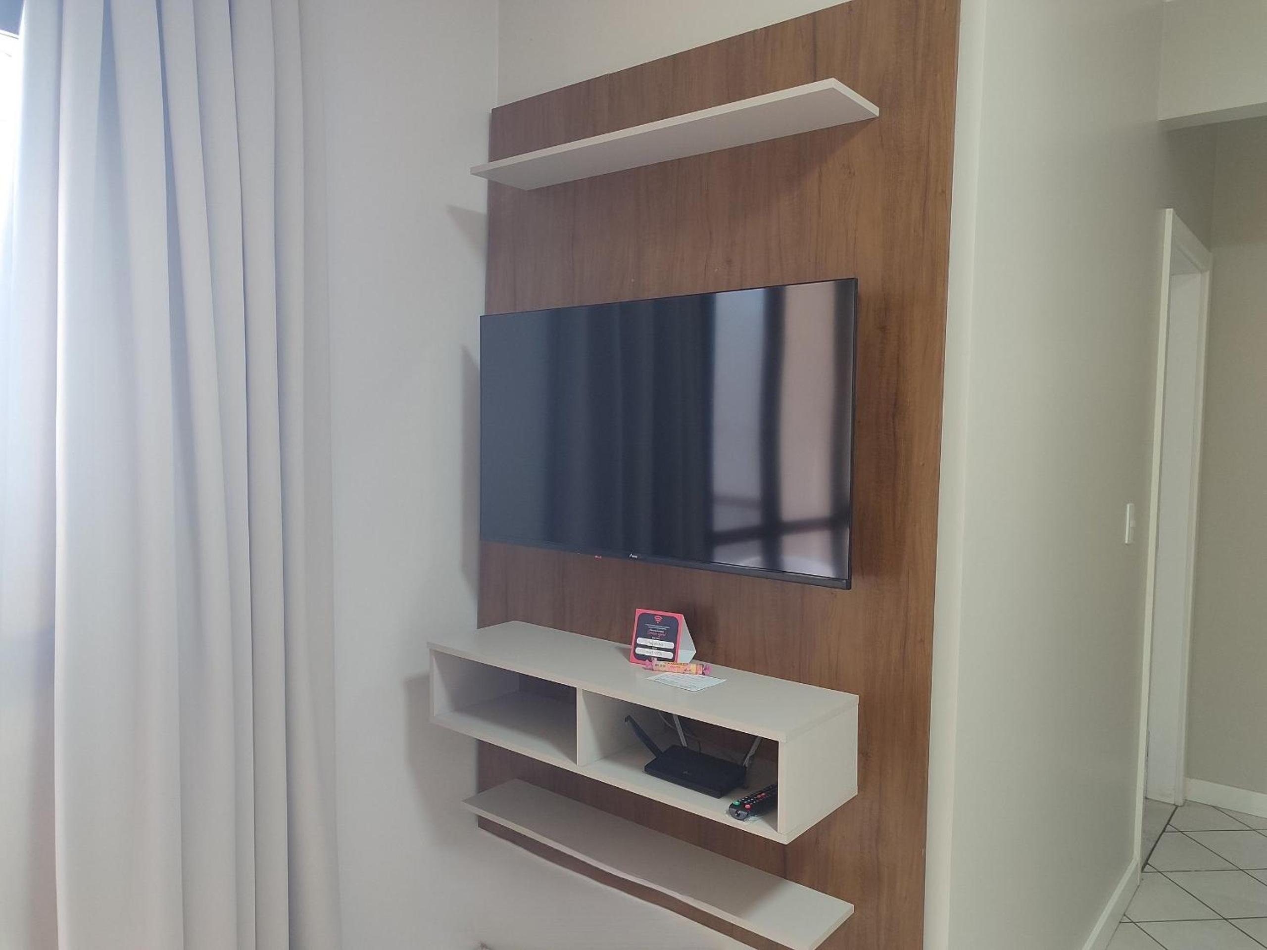 Fully equipped apartments in Meia Praia, 150m from the sea - EOOs