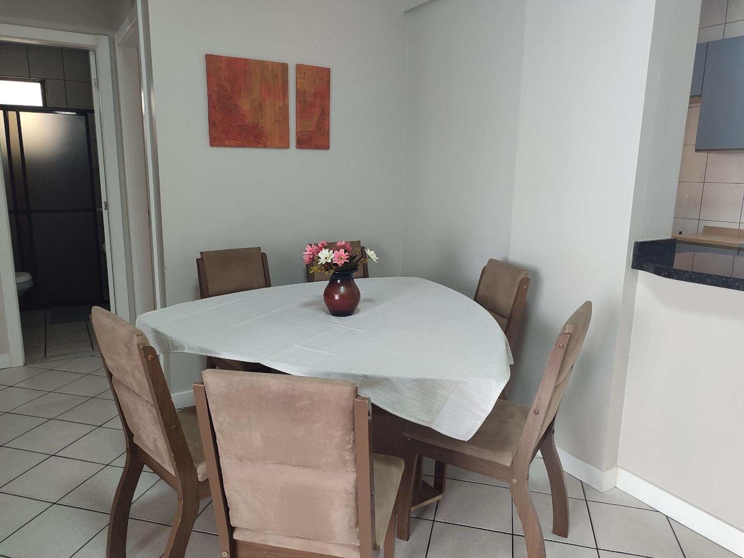 Fully equipped apartments in Meia Praia, 150m from the sea - EOOs