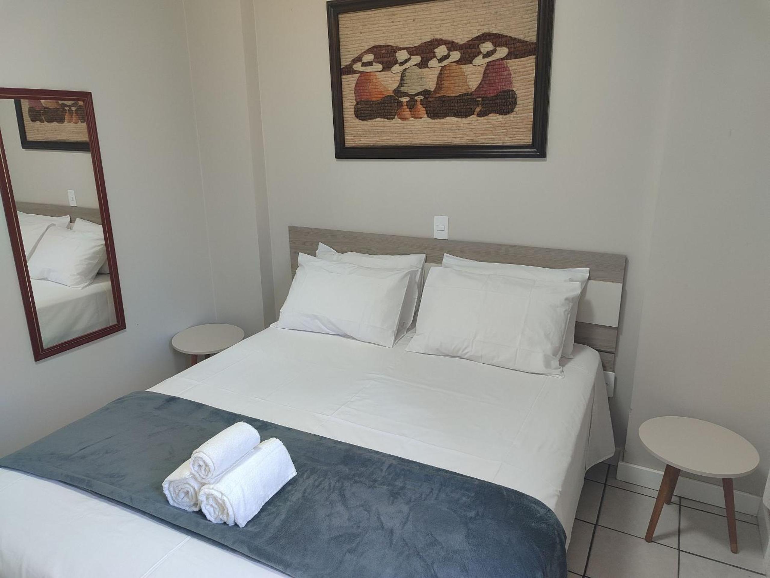 Fully equipped apartments in Meia Praia, 150m from the sea - EOOs