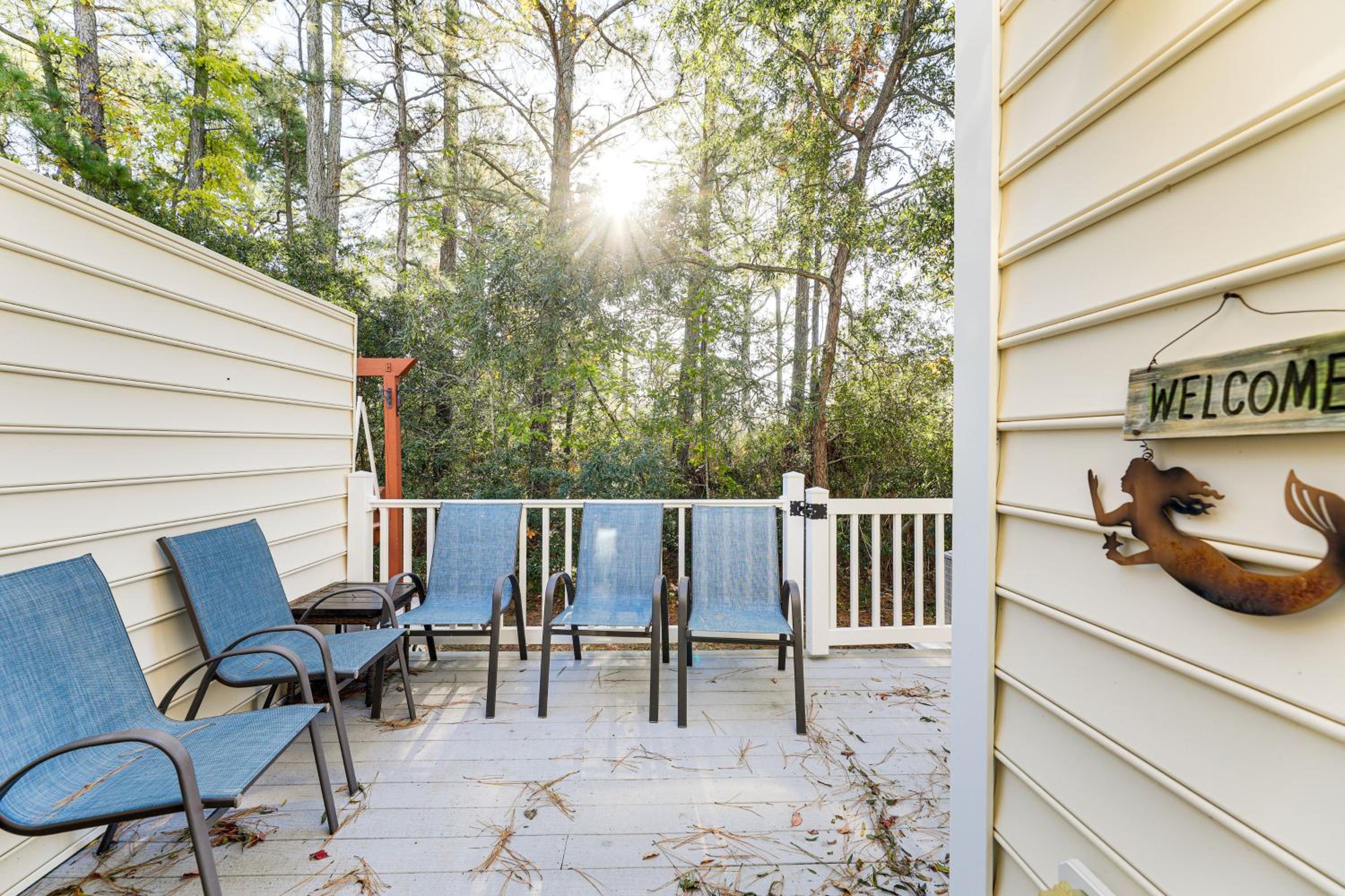 2 Mi to Bethany Beach Boardwalk! Townhome with Pool