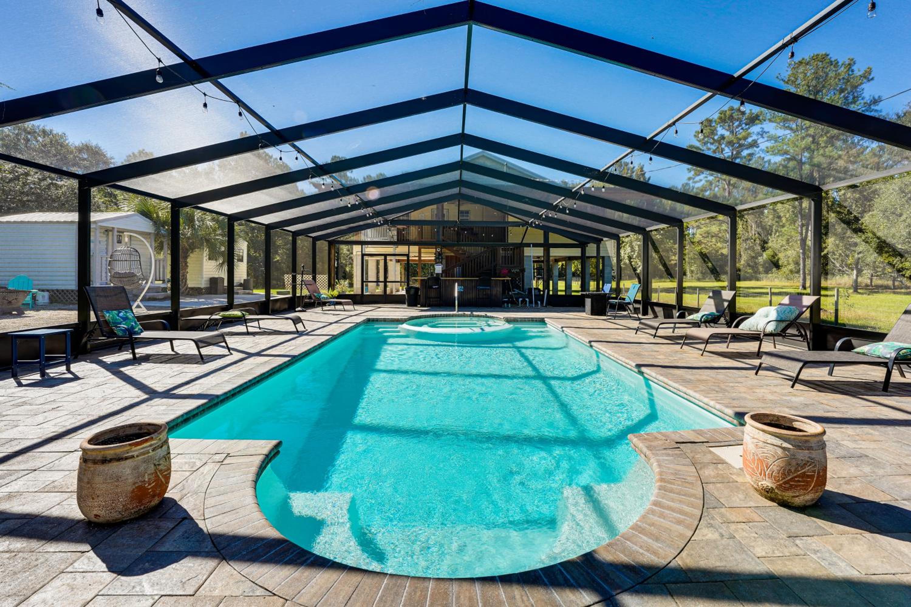 Suwannee River Retreat Pet Friendly, Private Dock