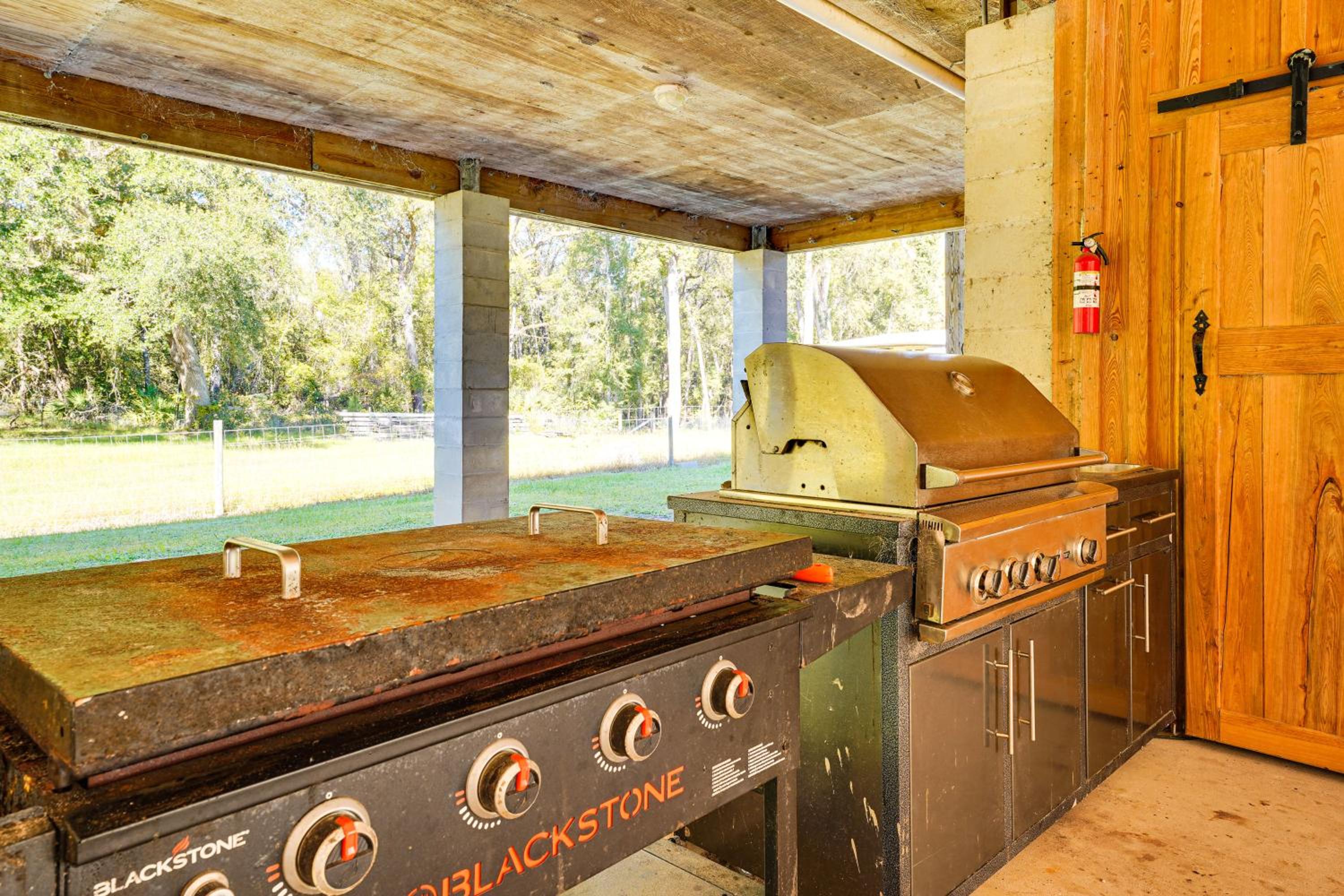 Suwannee River Retreat Pet Friendly, Private Dock