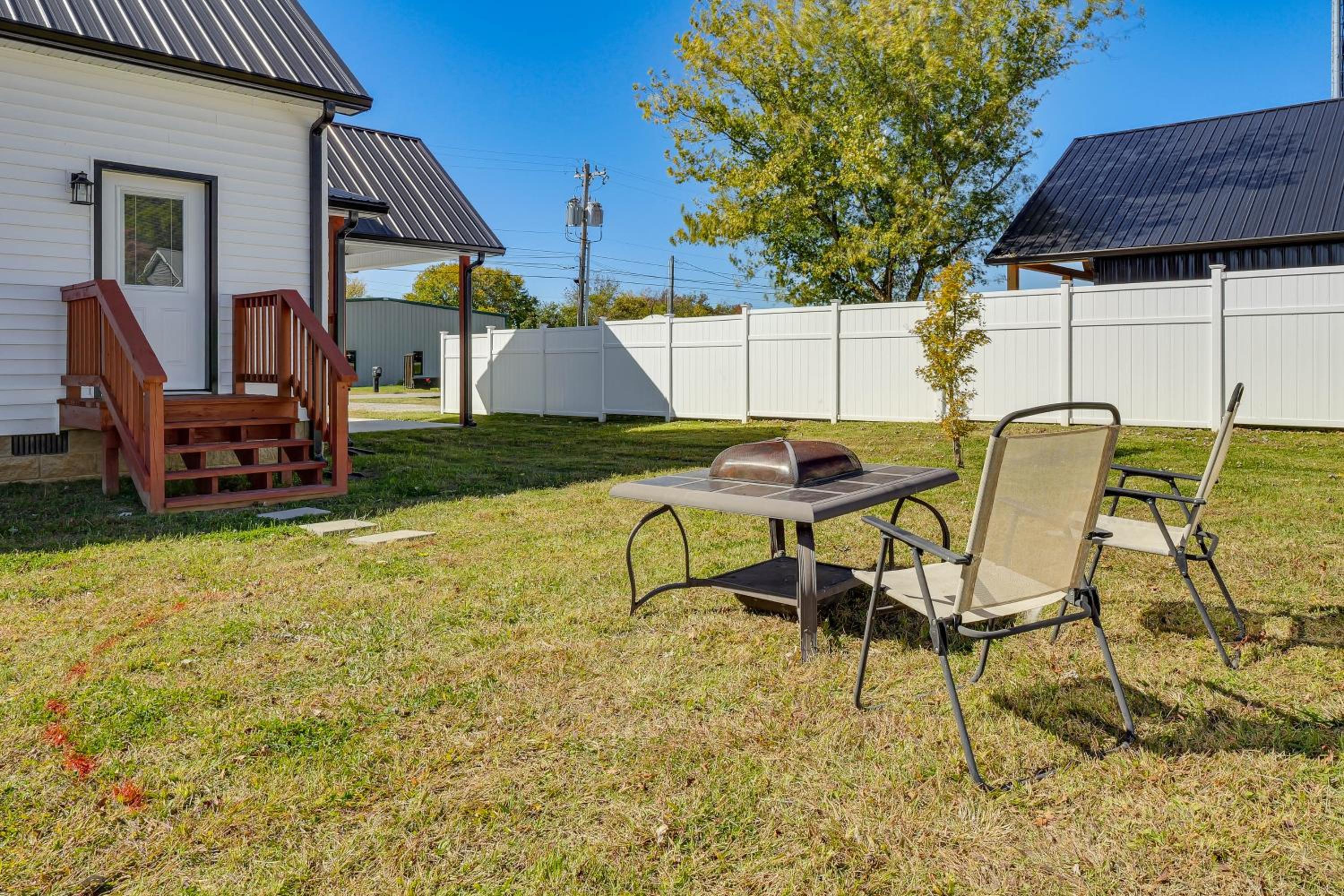 Tullahoma Whiskey Trail Base with Yard and Fire Pit