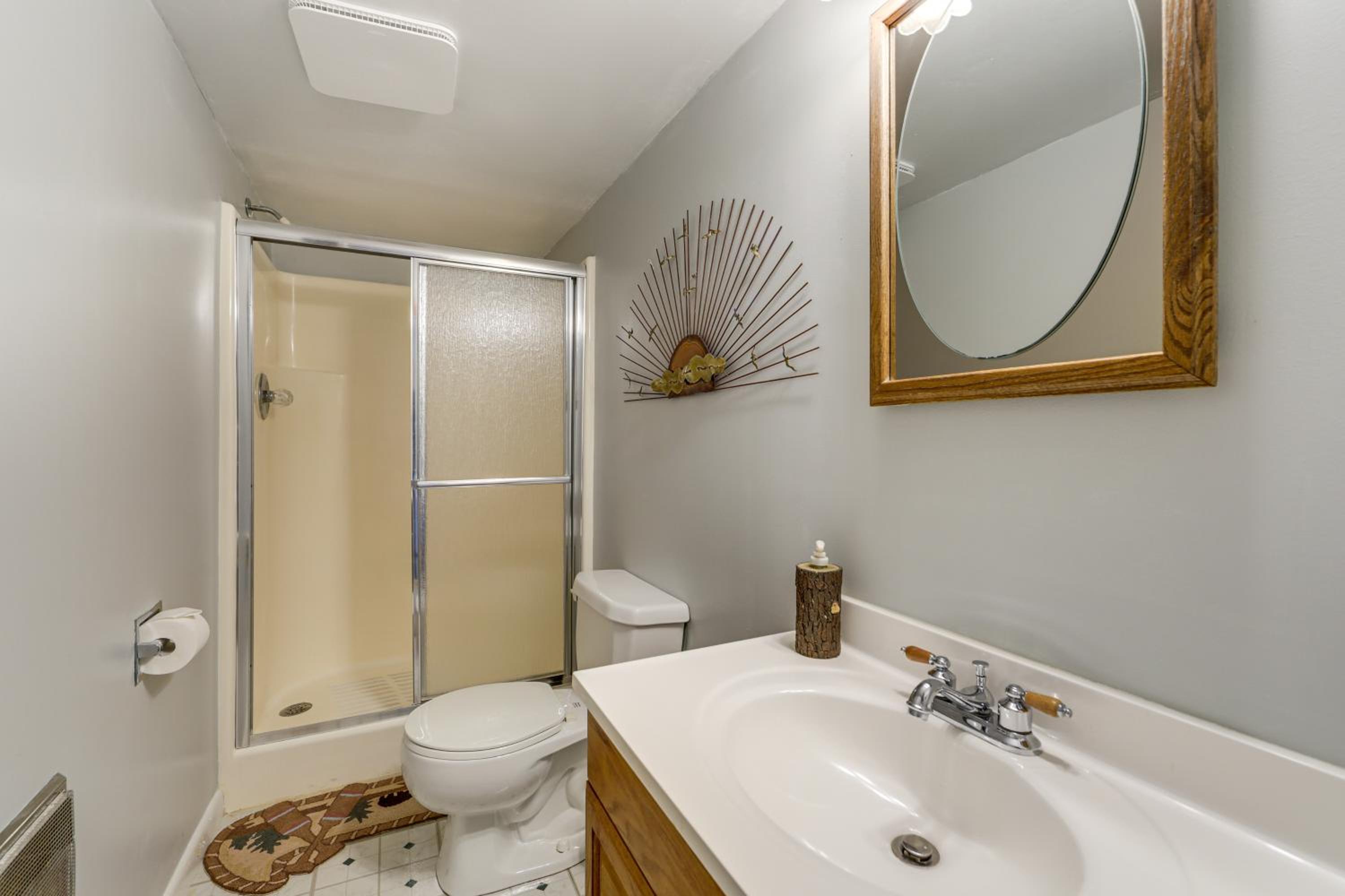 Million-Dollar Mtn Views Cozy Home in Franklin!