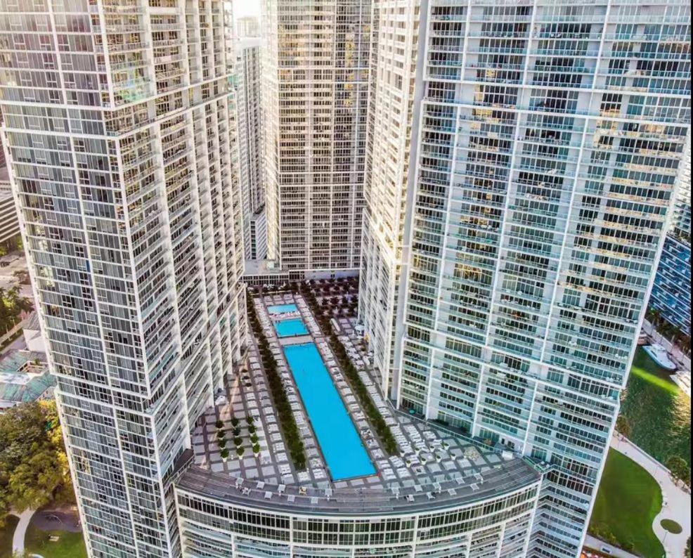 Miami Brickell Condos - W Miami