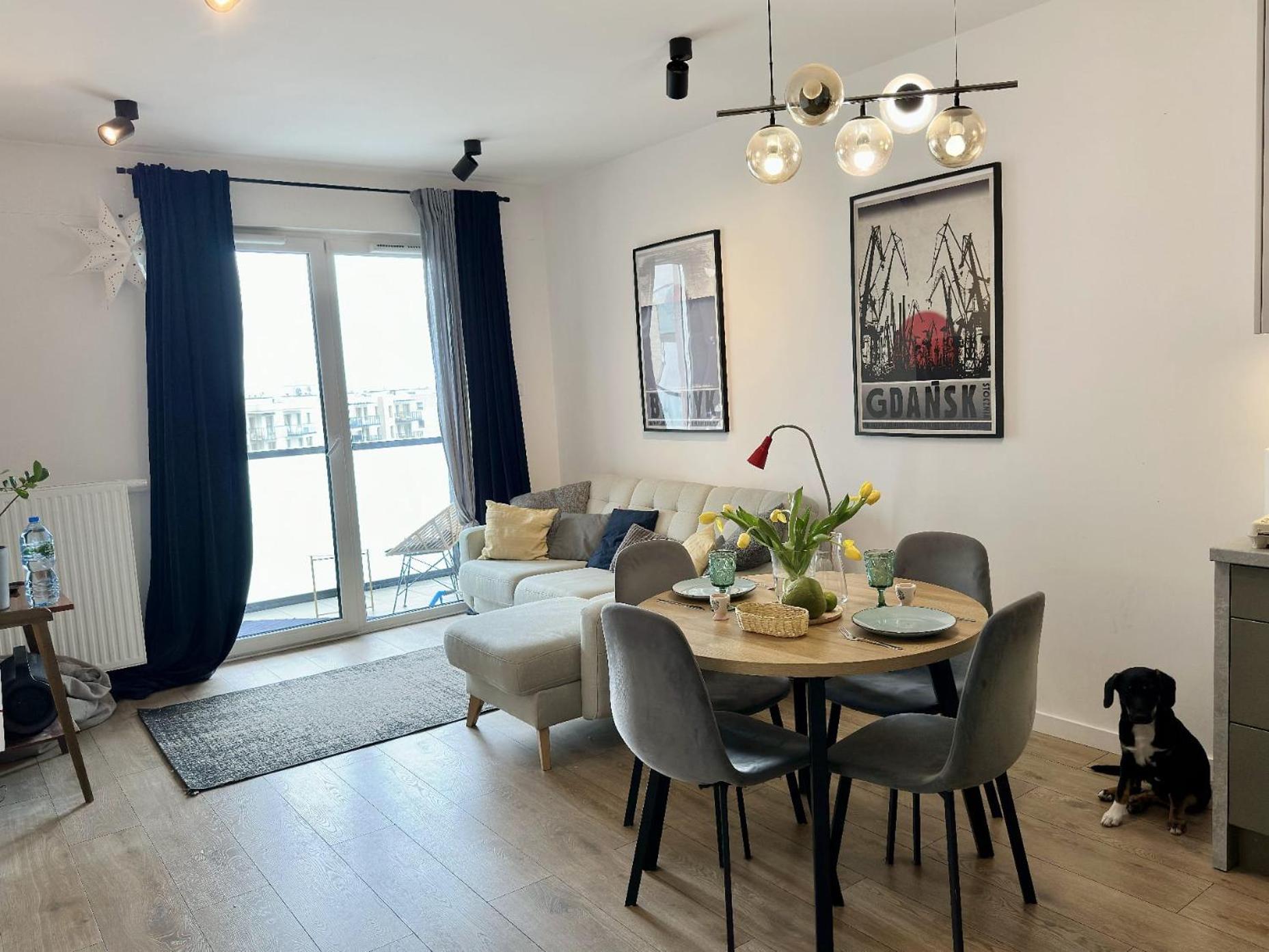 LILY APART - Coworking, gym, indoor playground & pet friendly