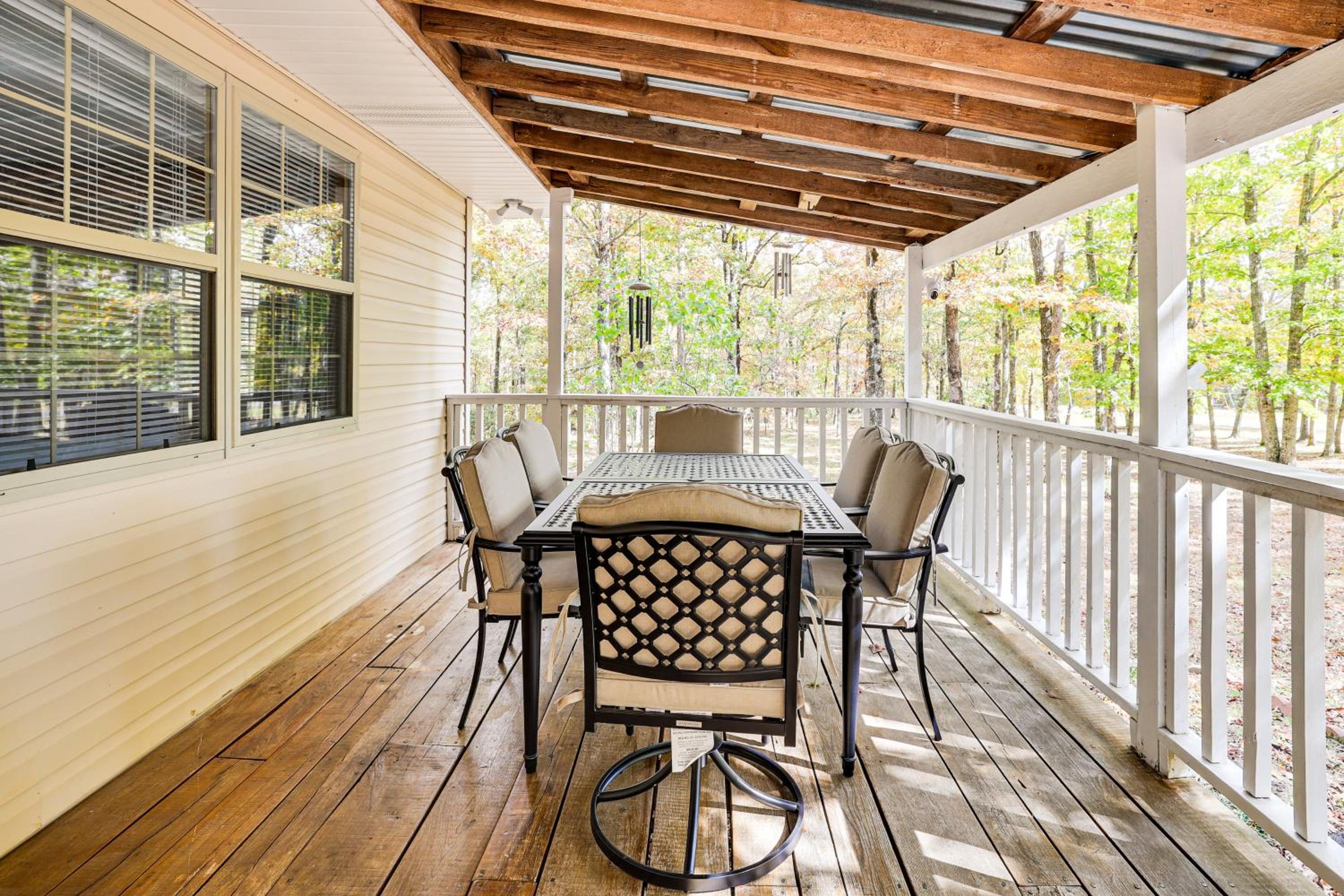 Families Welcome! Home with Fire Pit in Soddy-Daisy