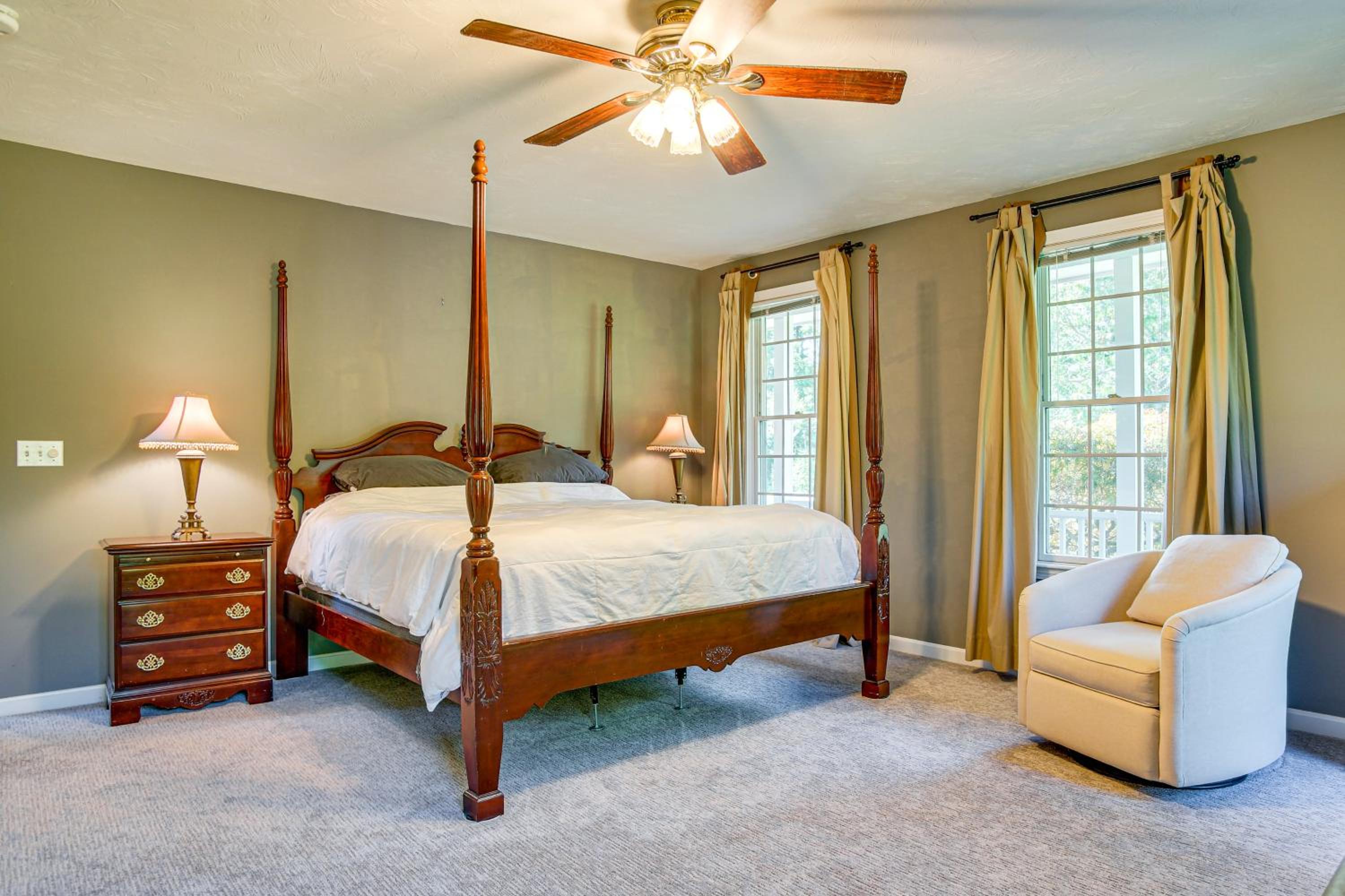 3 Mi to Megansett Beach Home with Pool and Game Room