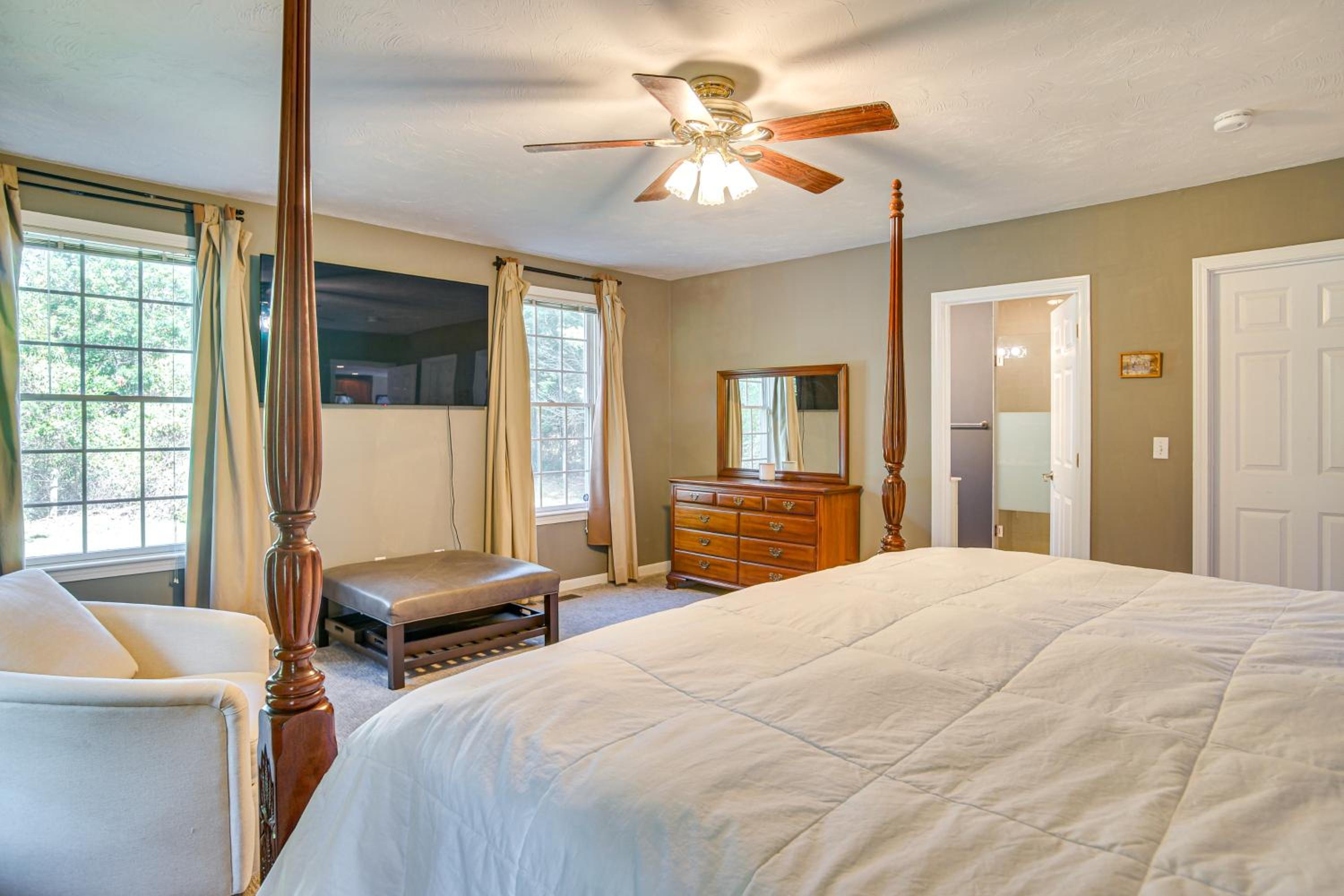 3 Mi to Megansett Beach Home with Pool and Game Room