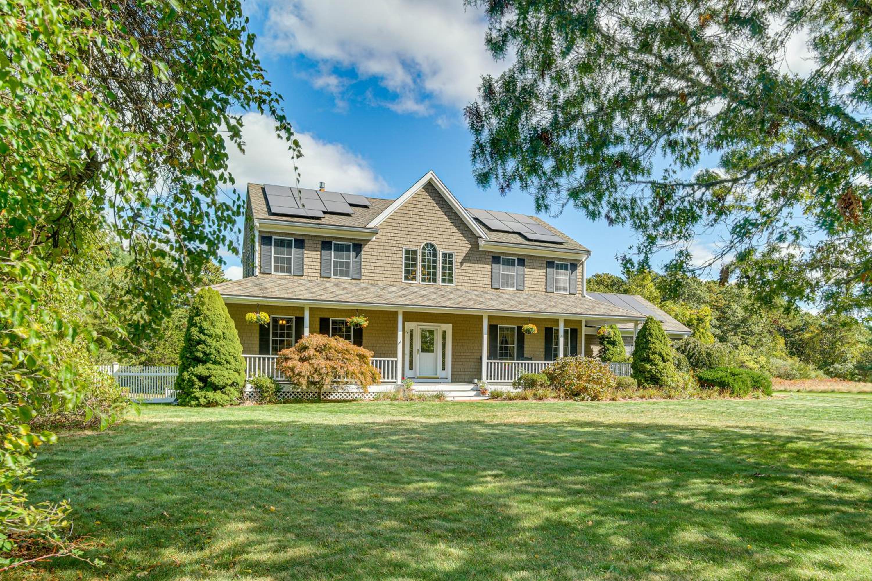 3 Mi to Megansett Beach Home with Pool and Game Room