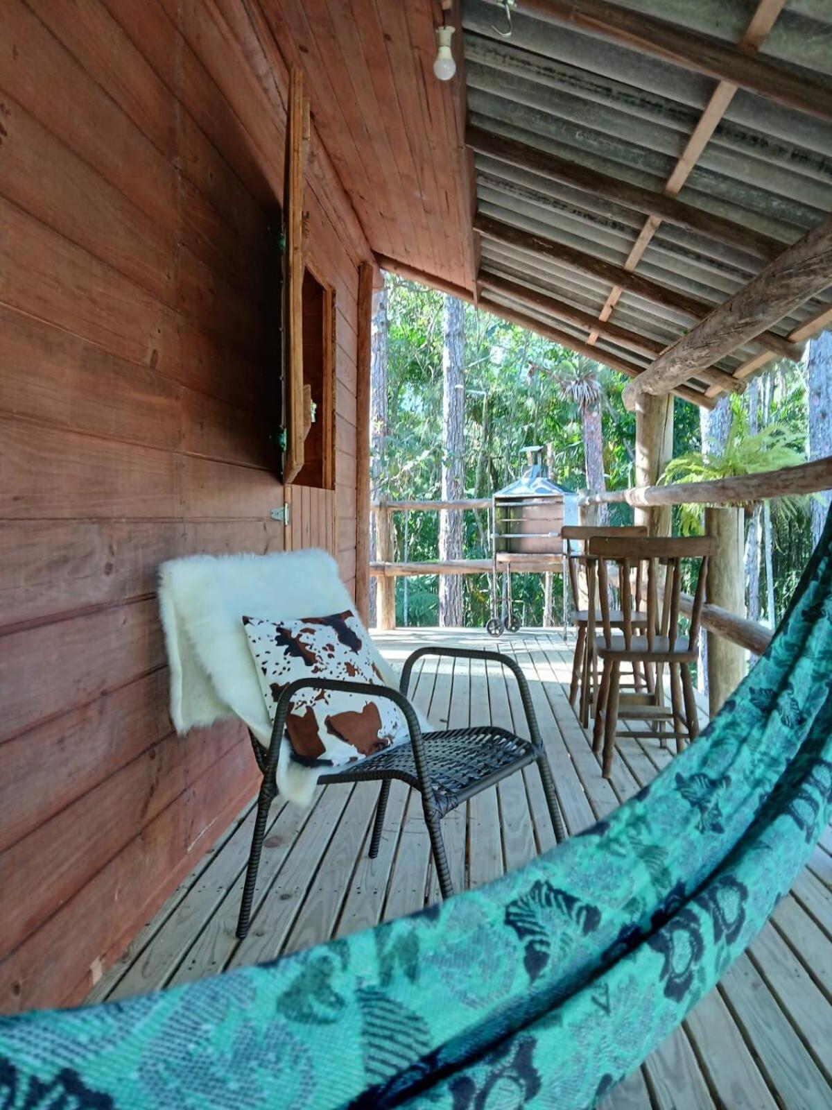 Cabana Beija Flor, a nest in nature