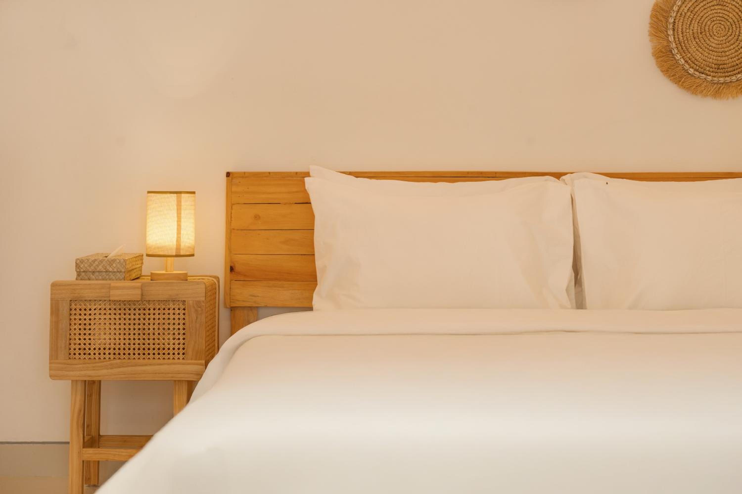 Charming 2BR Villa Pool Escape in Munggu
