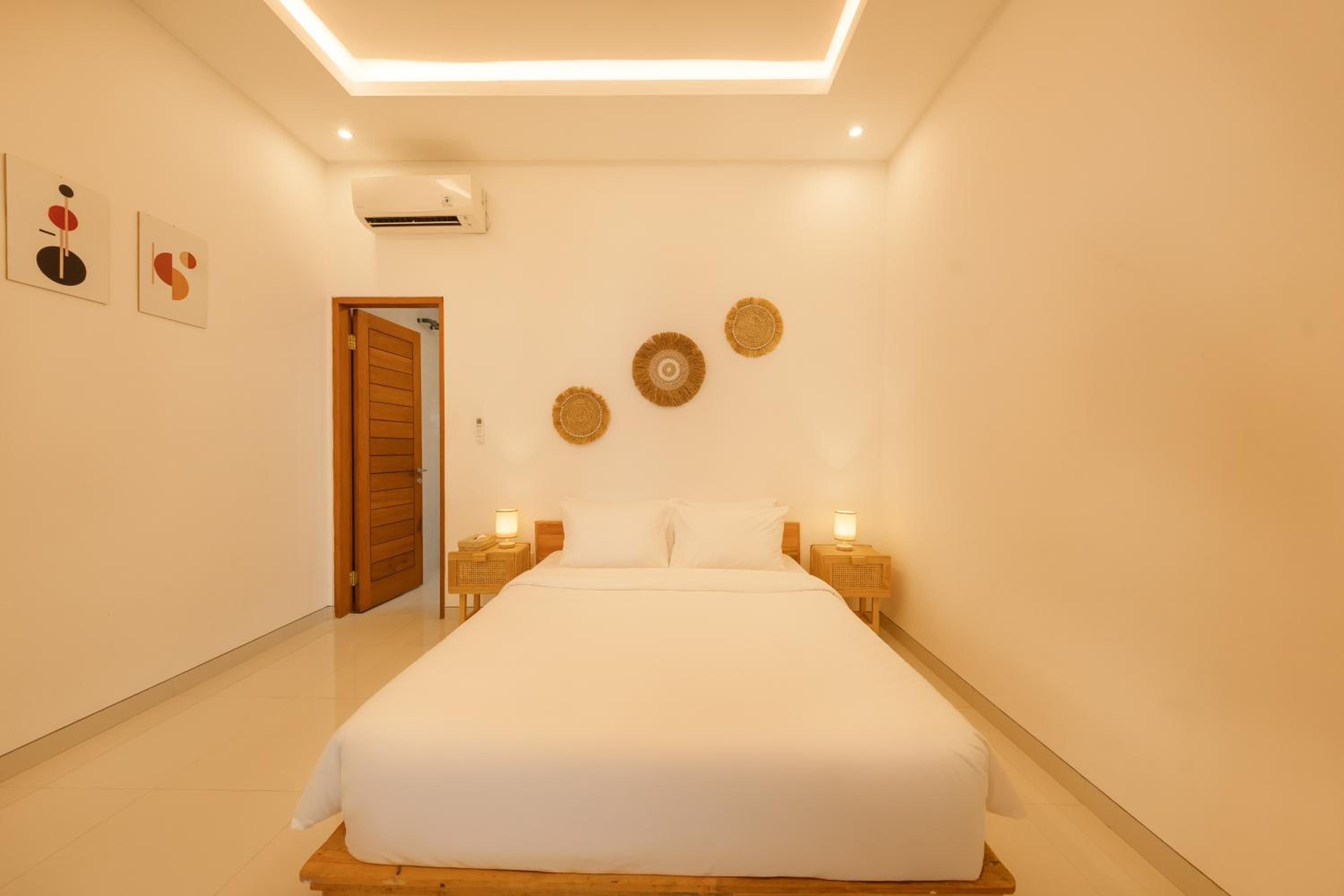 Charming 2BR Villa Pool Escape in Munggu