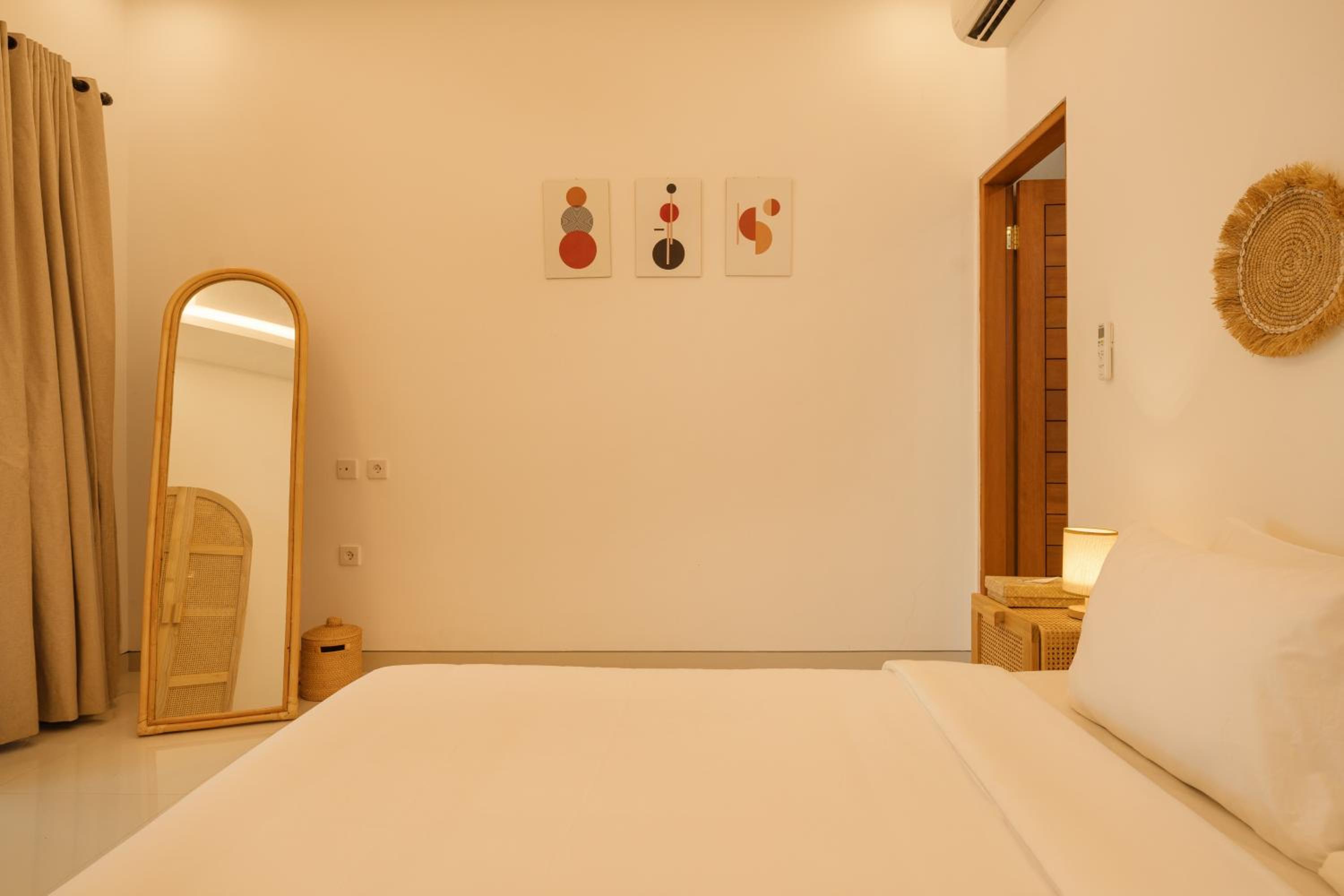 Charming 2BR Villa Pool Escape in Munggu