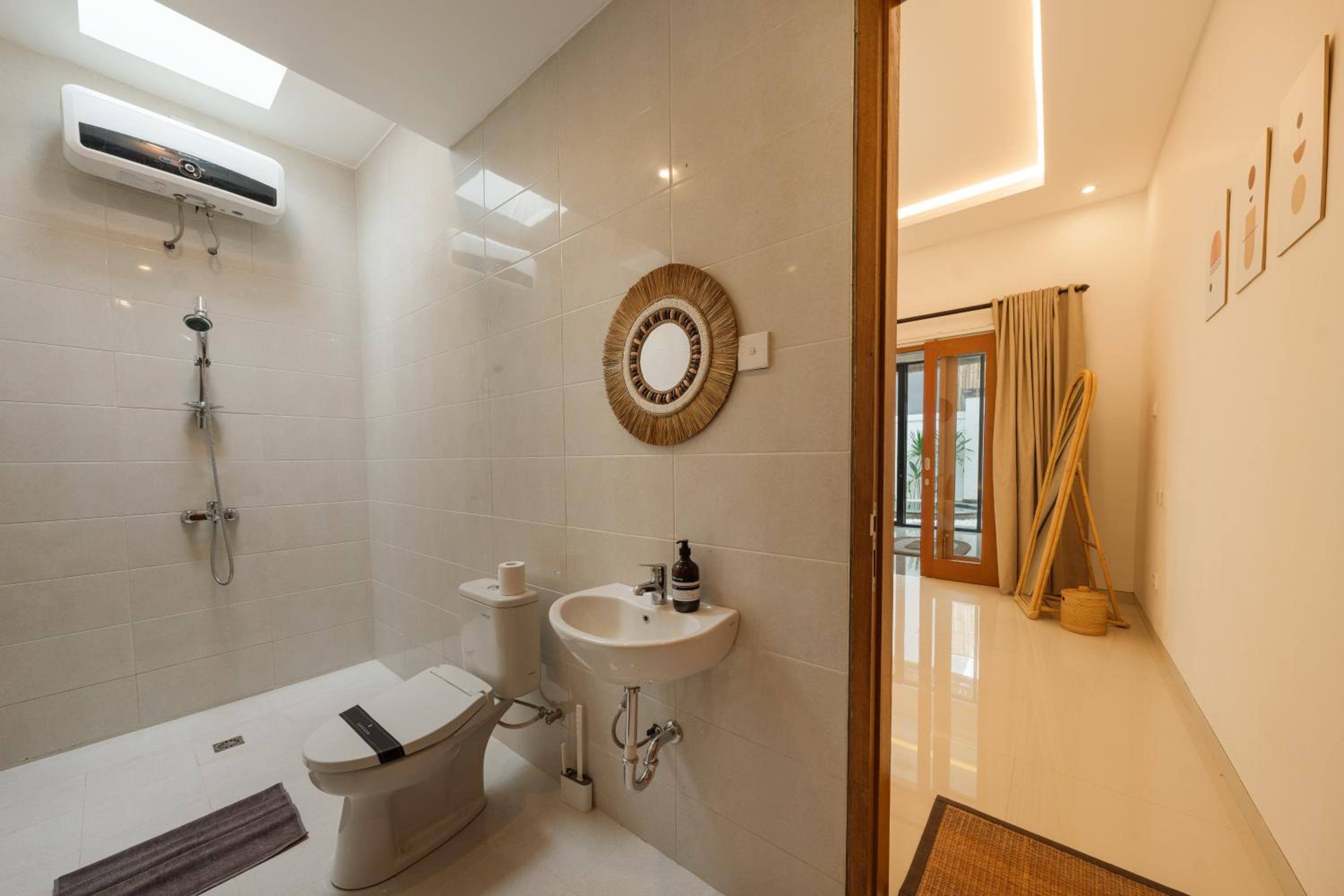 Charming 2BR Villa Pool Escape in Munggu