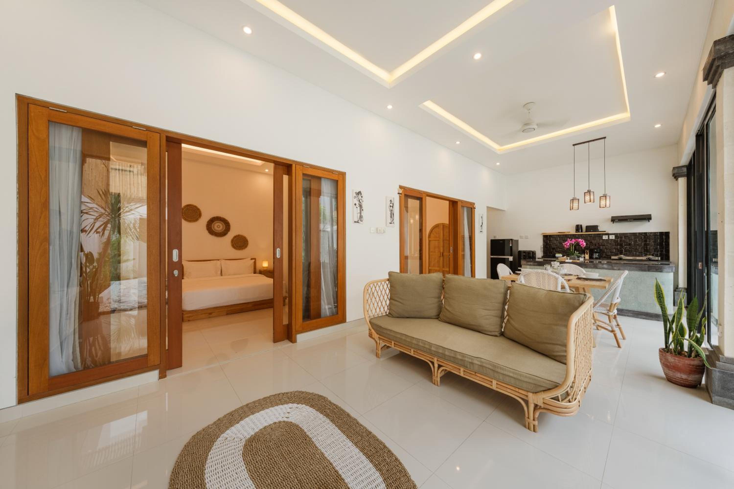 Charming 2BR Villa Pool Escape in Munggu