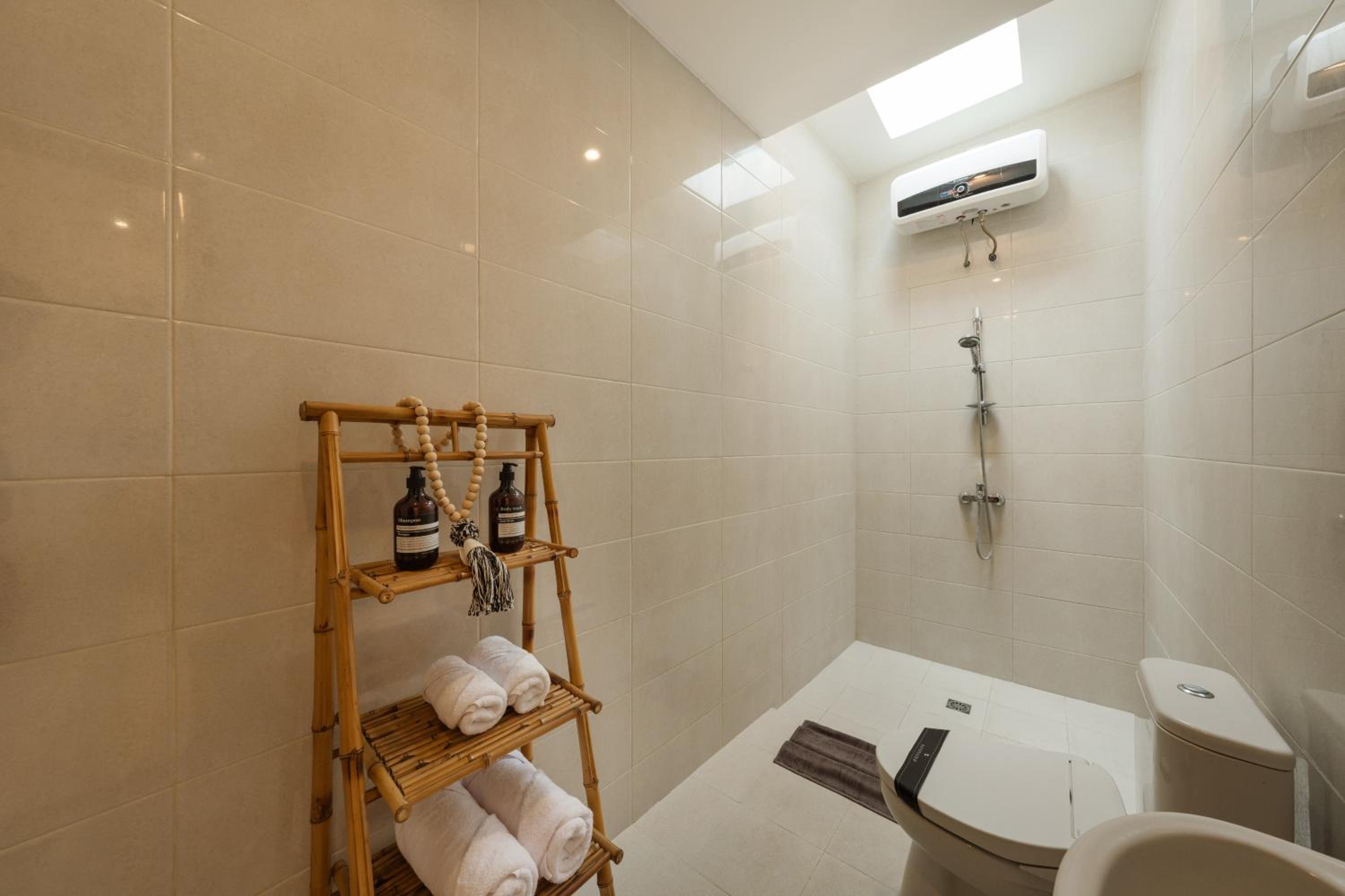 Charming 2BR Villa Pool Escape in Munggu