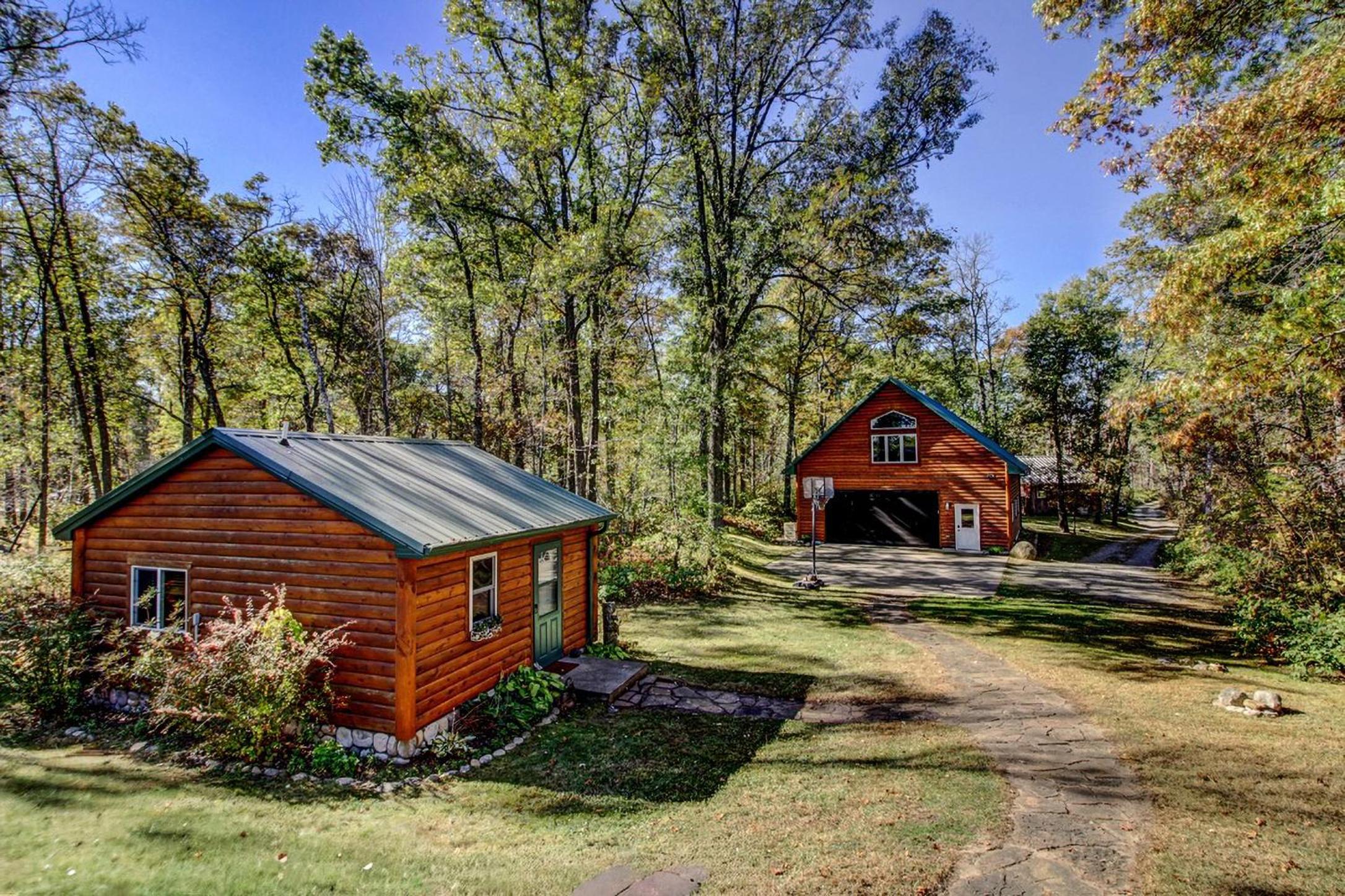 Near All-Season Trails Lakefront Crosby Getaway!