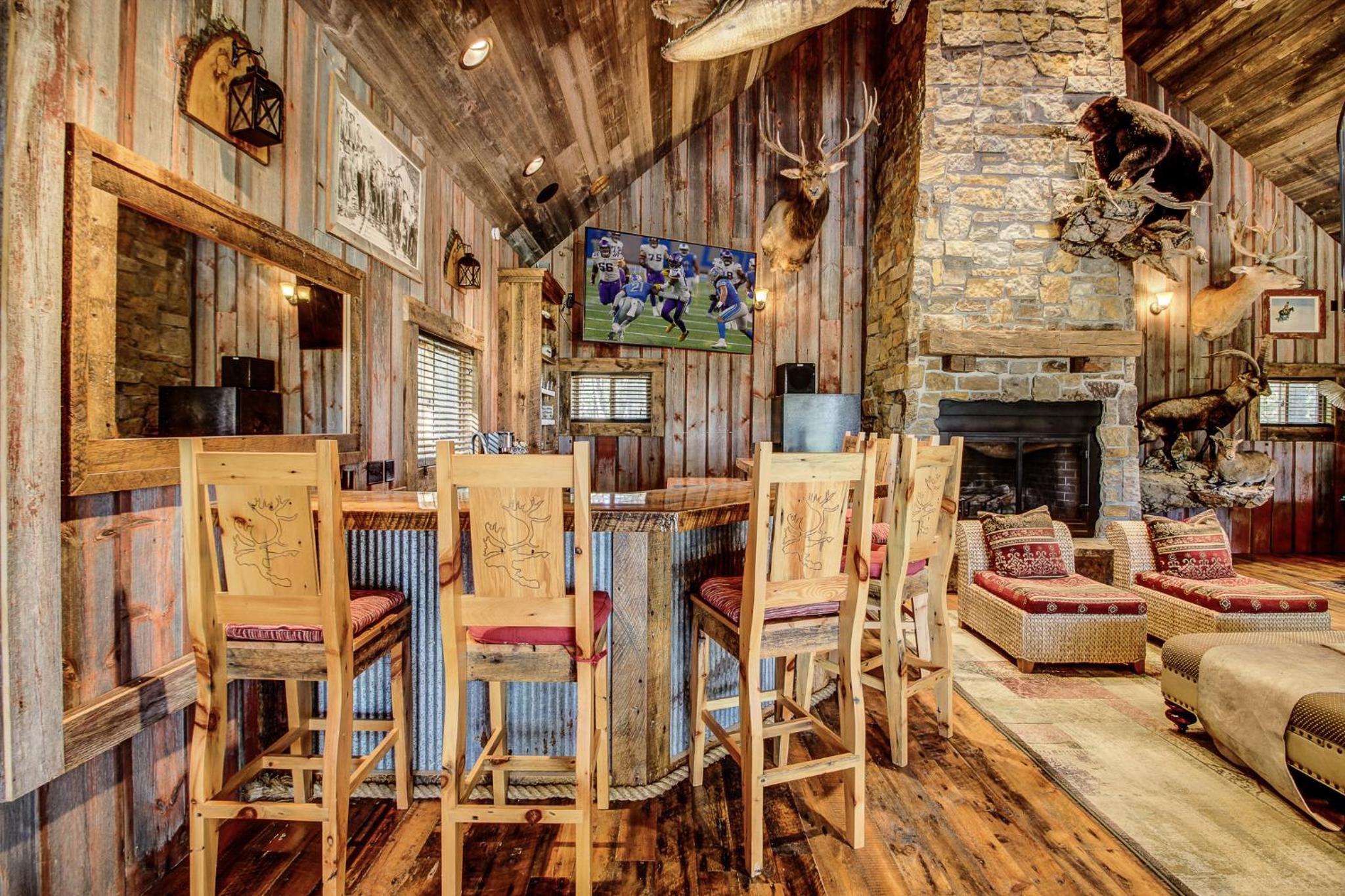Near All-Season Trails Lakefront Crosby Getaway!