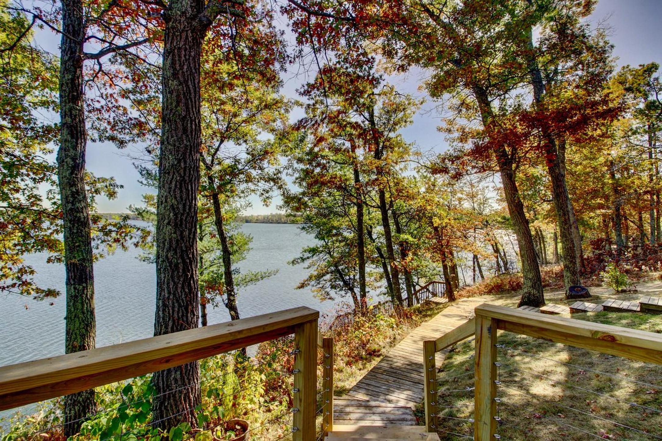 Near All-Season Trails Lakefront Crosby Getaway!