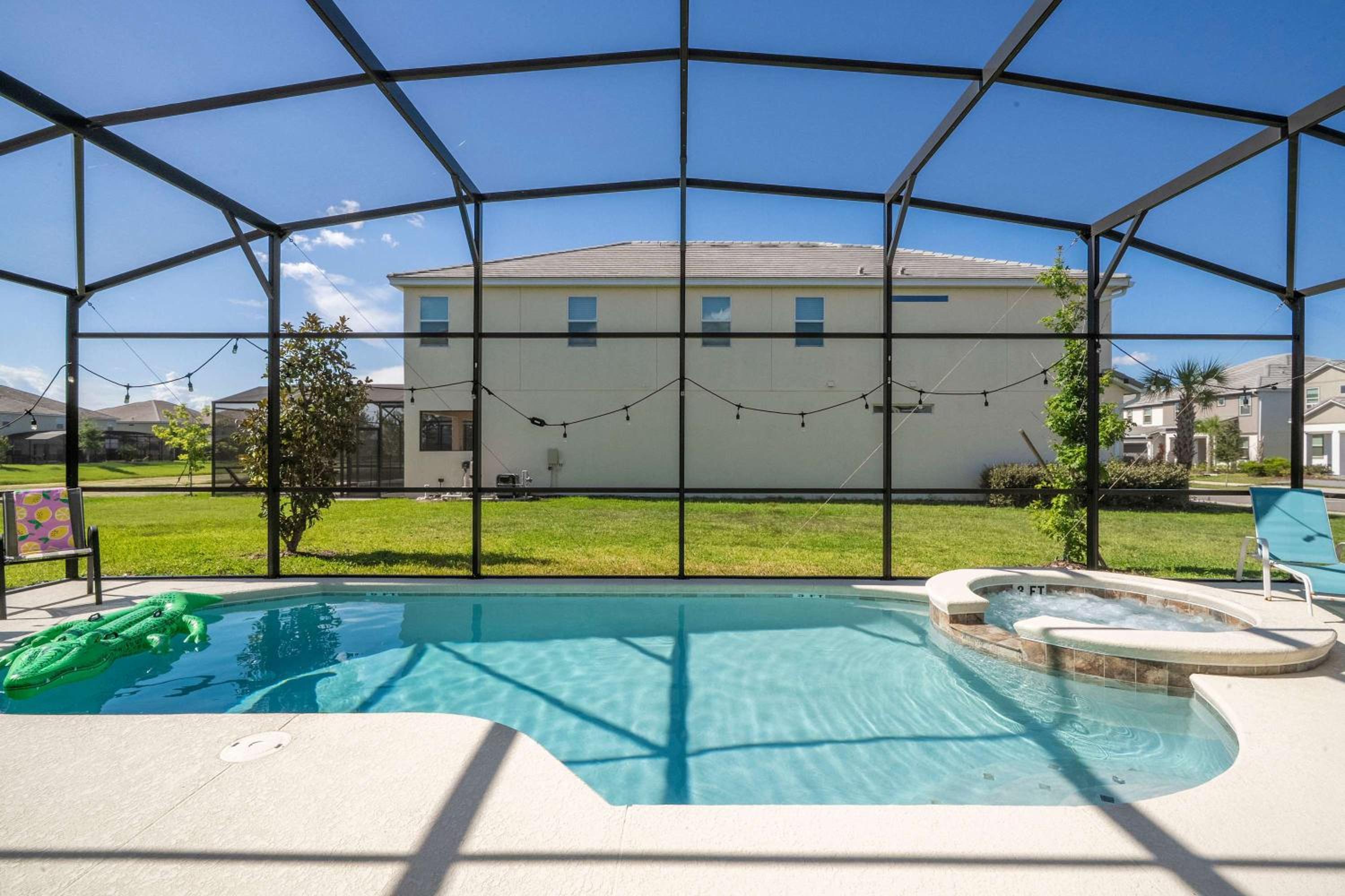 Family Friendly 12Bd w Jacuzzi Veranda Palms 4401