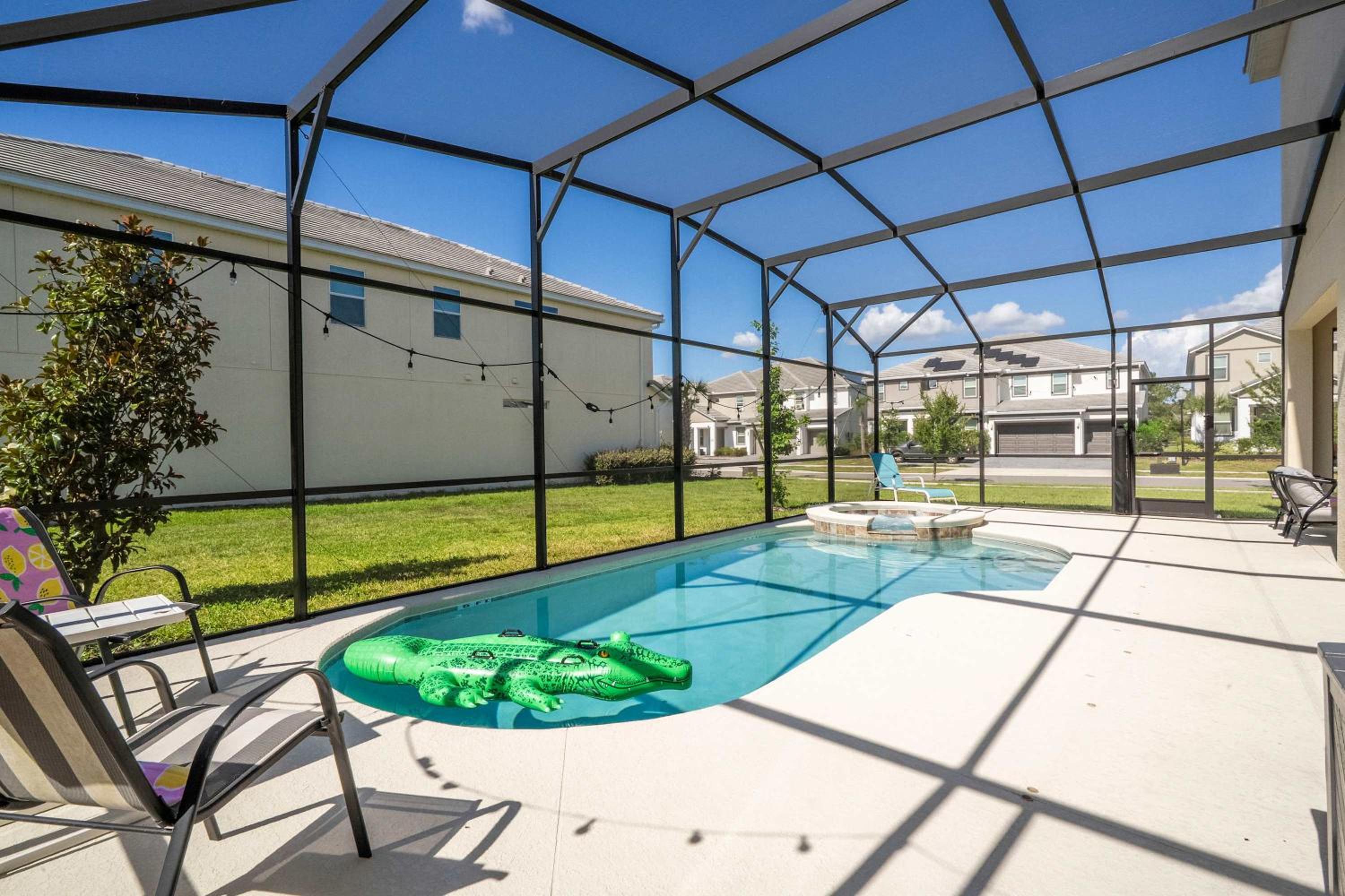 Family Friendly 12Bd w Jacuzzi Veranda Palms 4401