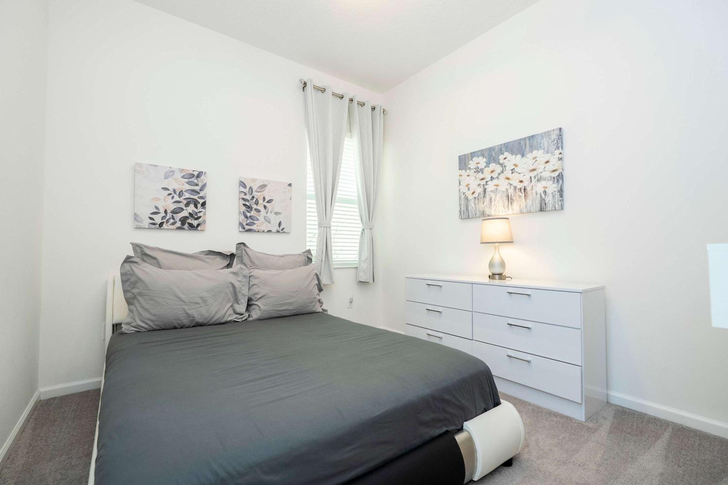 Family Friendly 12Bd w Jacuzzi Veranda Palms 4401