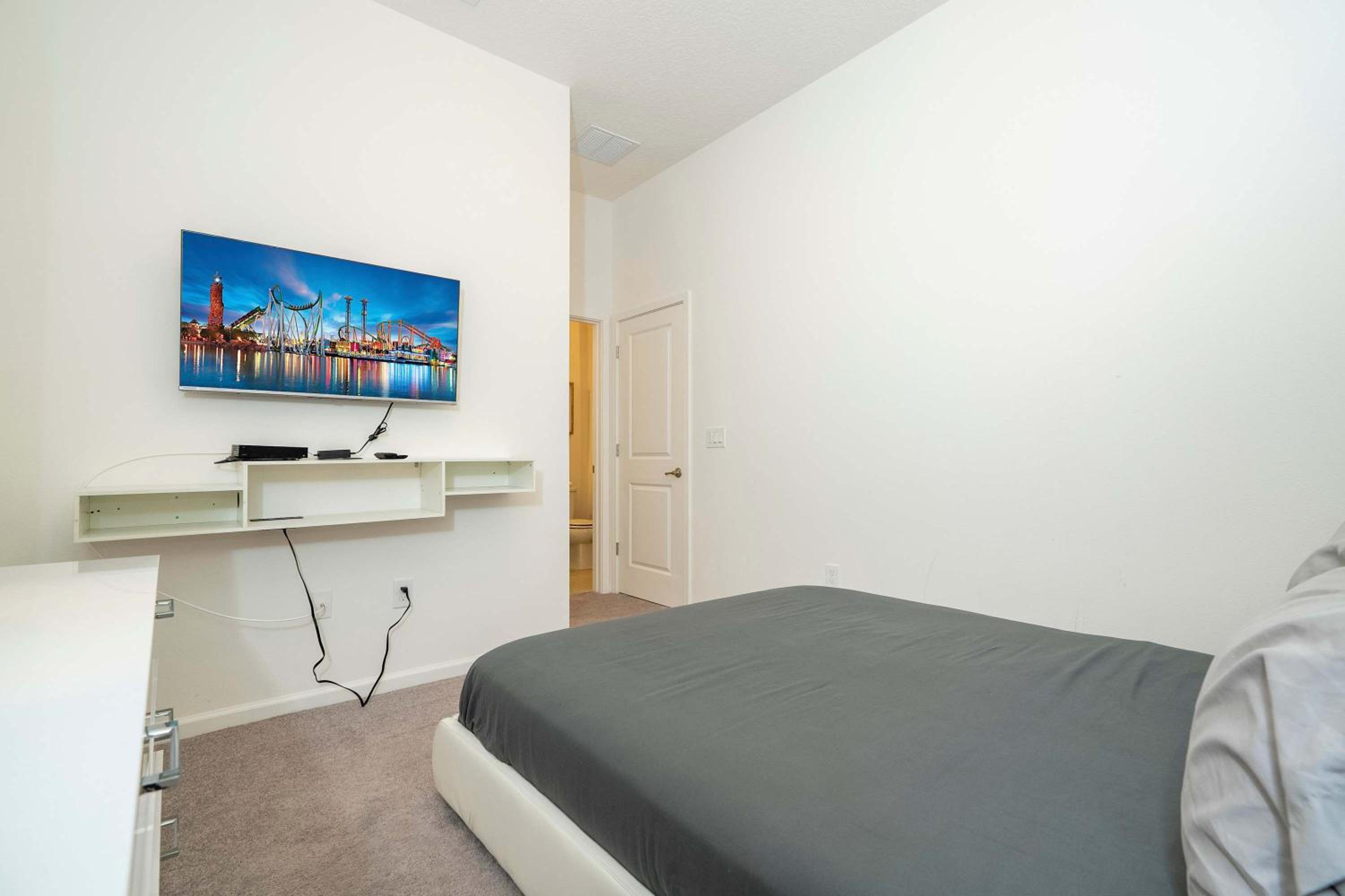 Family Friendly 12Bd w Jacuzzi Veranda Palms 4401