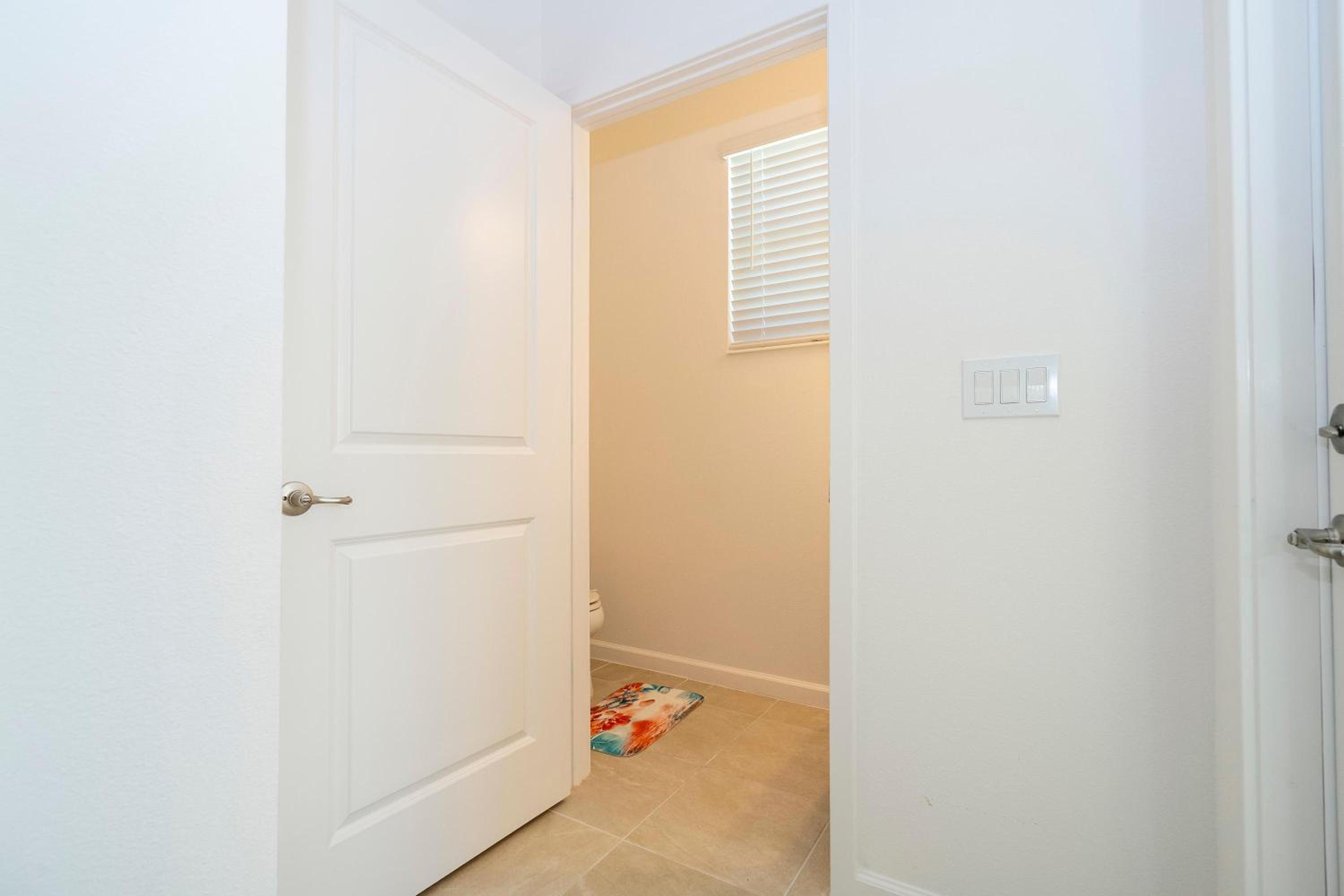 Family Friendly 12Bd w Jacuzzi Veranda Palms 4401