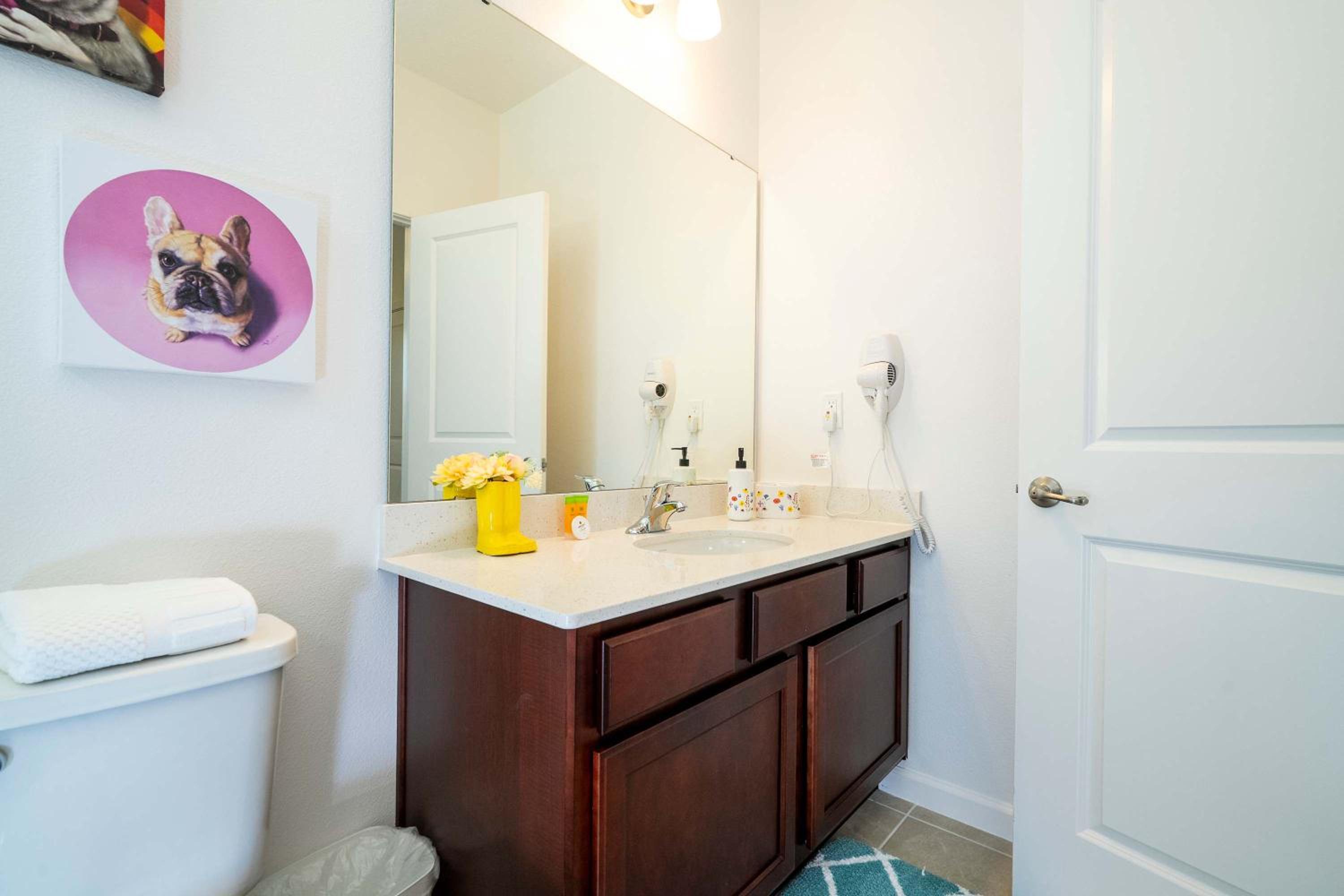 Family Friendly 12Bd w Jacuzzi Veranda Palms 4401