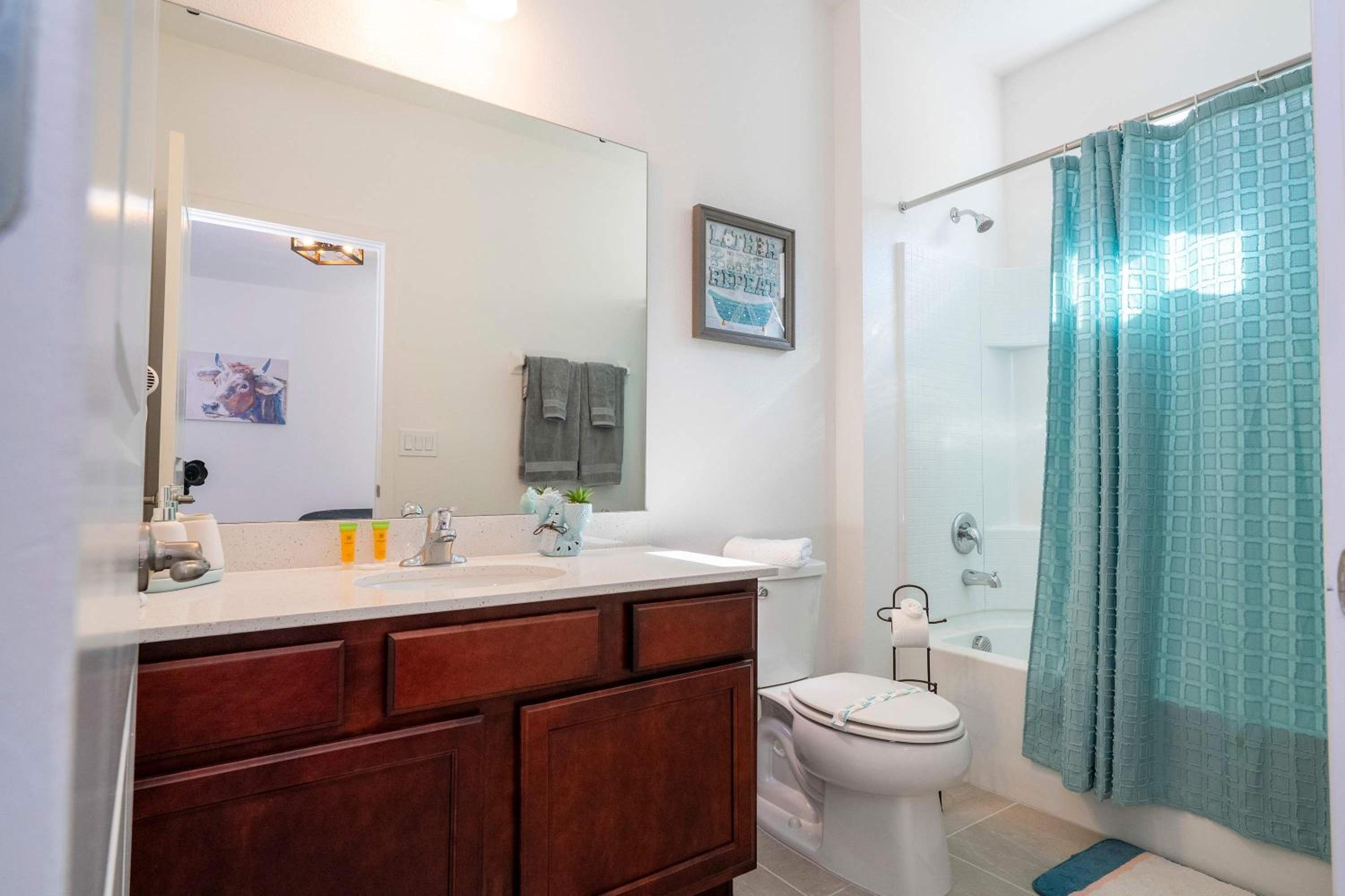 Family Friendly 12Bd w Jacuzzi Veranda Palms 4401