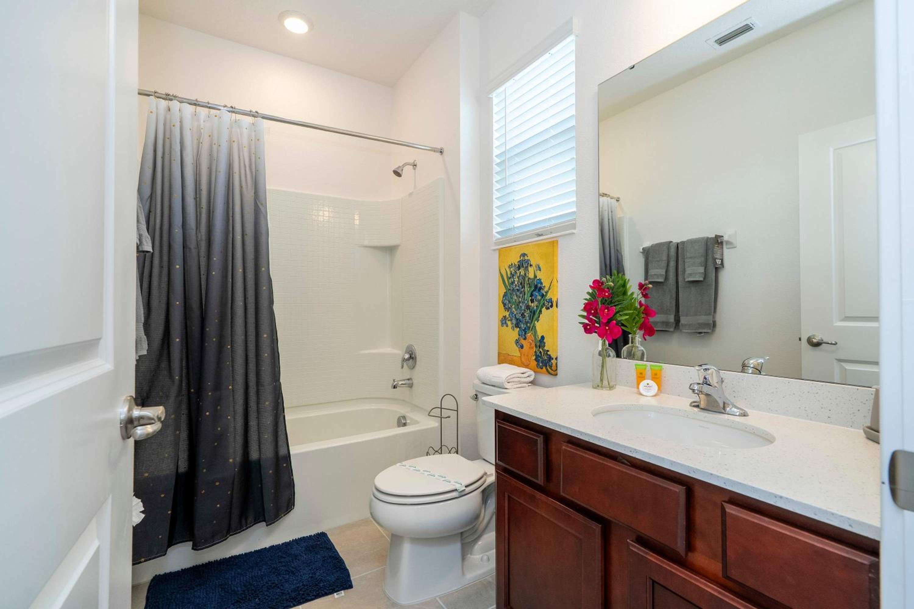 Family Friendly 12Bd w Jacuzzi Veranda Palms 4401
