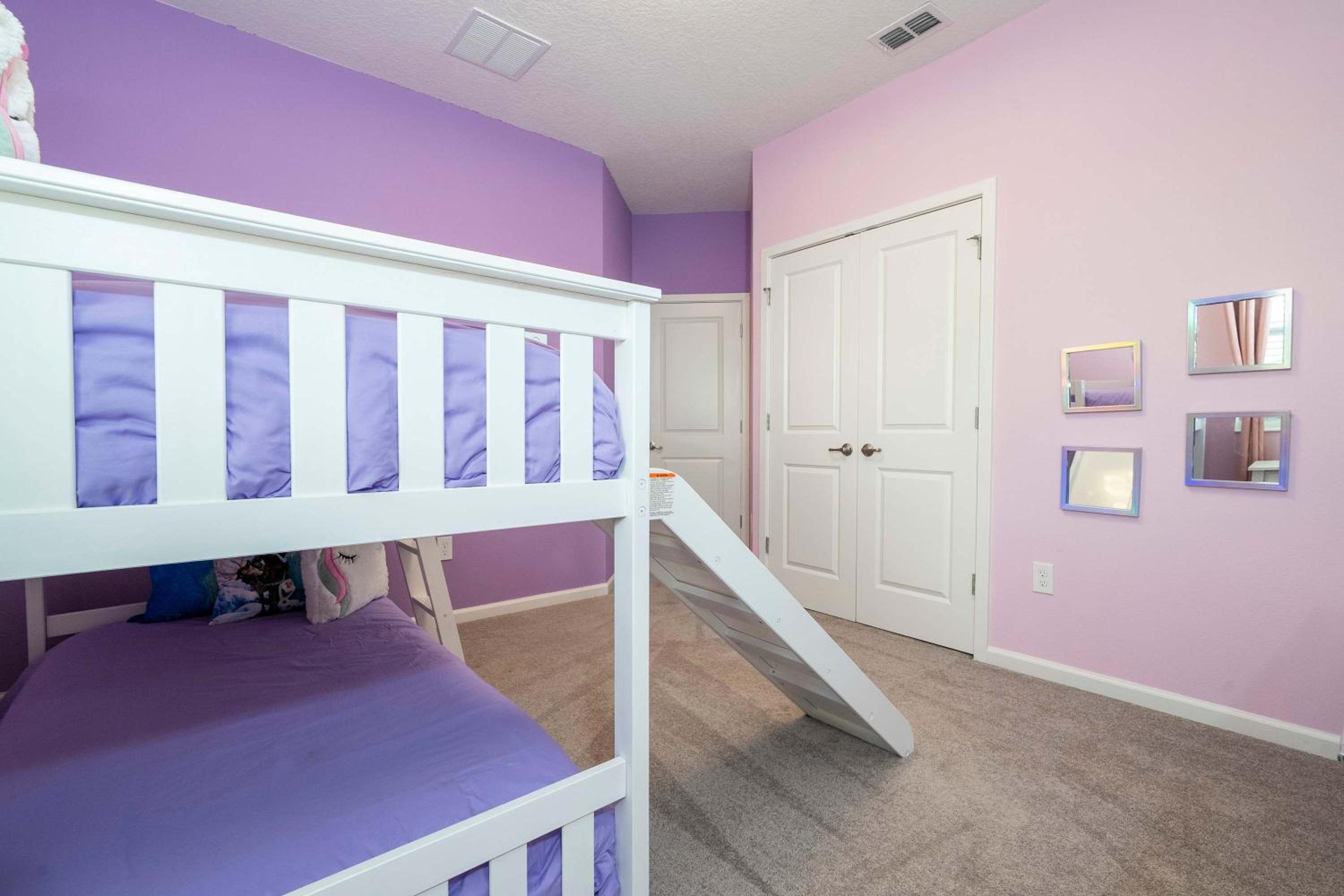 Family Friendly 12Bd w Jacuzzi Veranda Palms 4401
