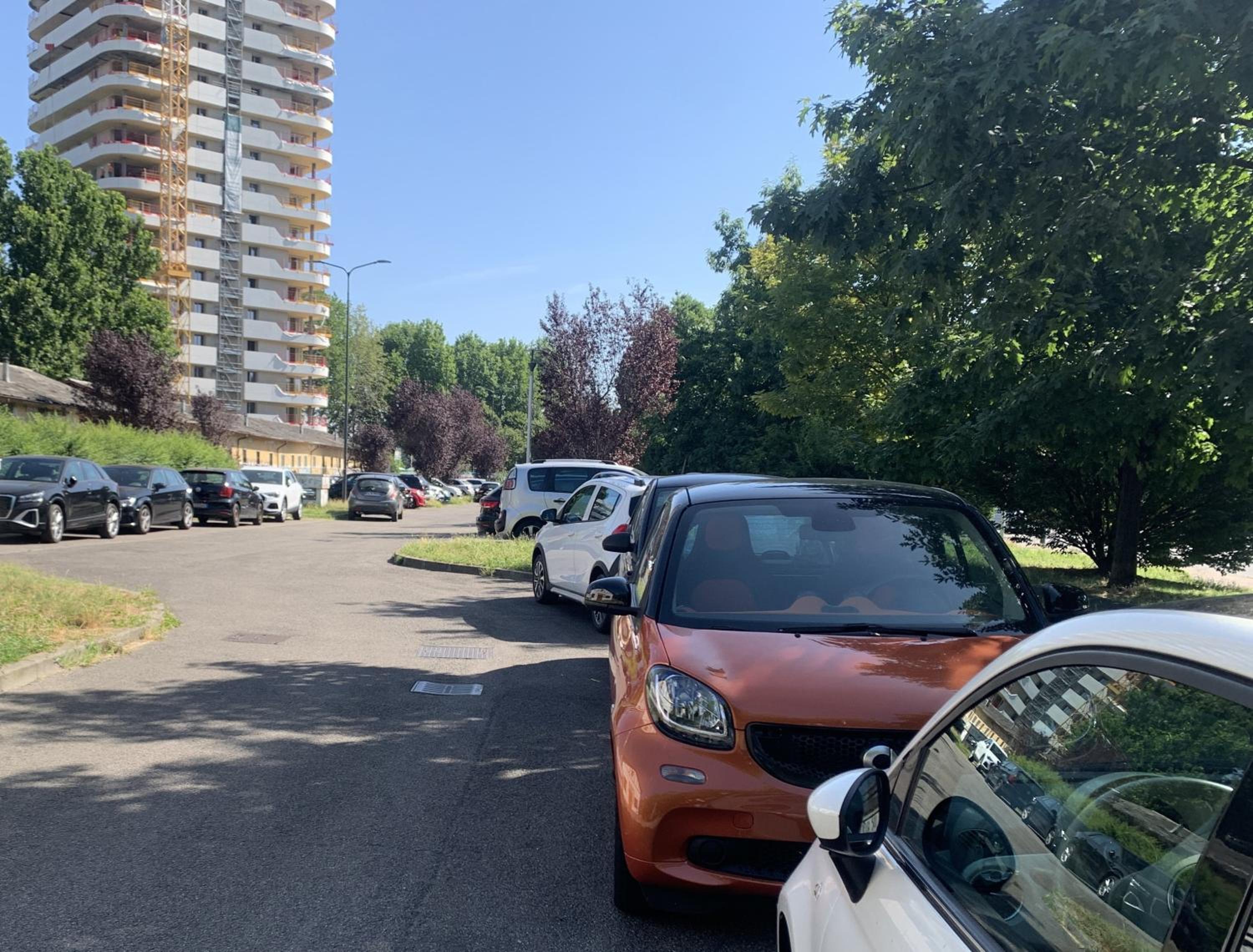 SanSiro75 large 3bdr with private garage near to Fiera and Stadium