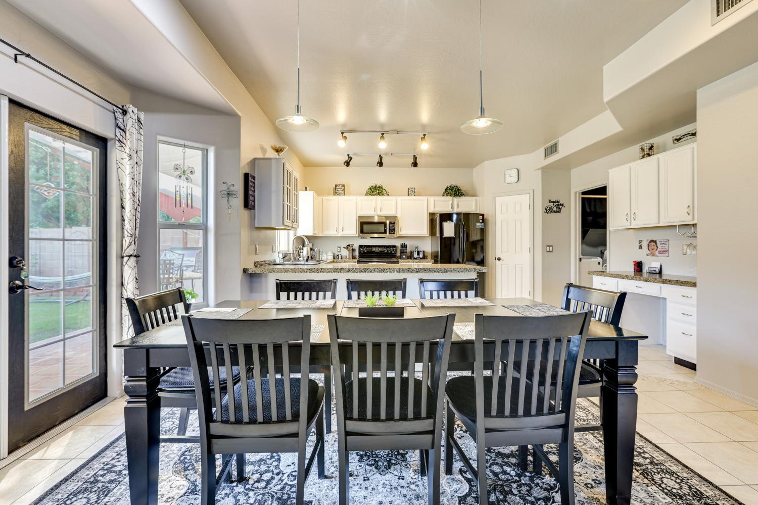 Outdoor Entertainment Area! Relaxing Phoenix Home