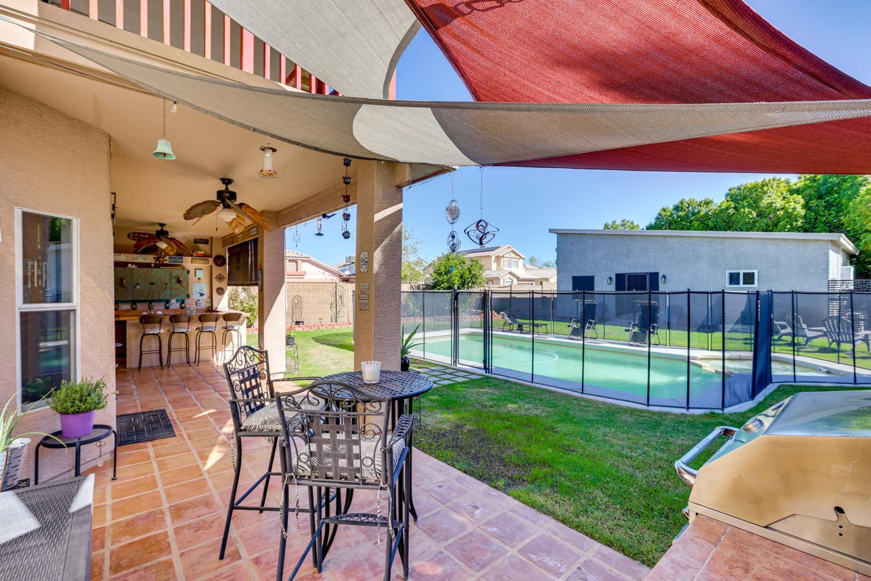 Outdoor Entertainment Area! Relaxing Phoenix Home