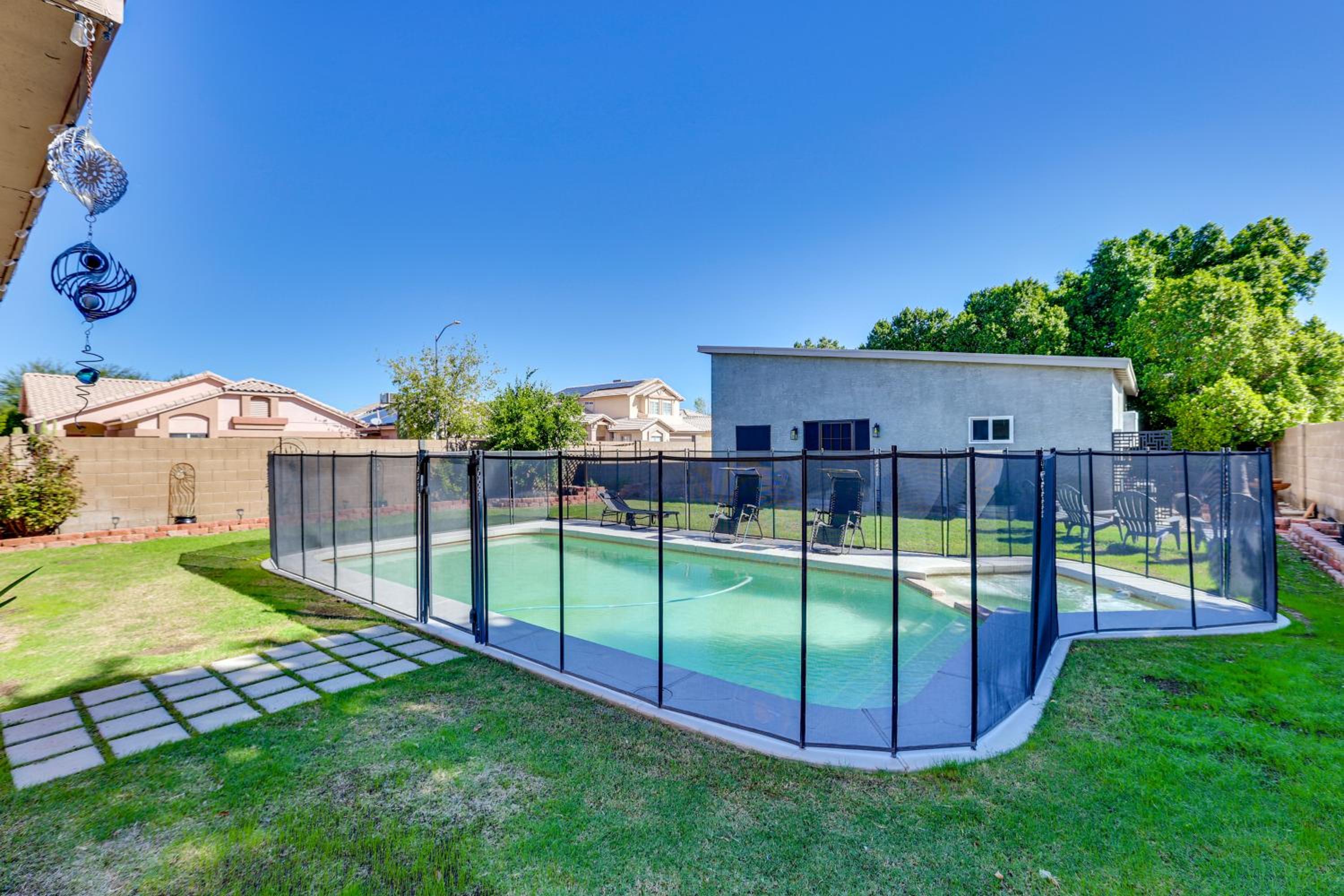 Outdoor Entertainment Area! Relaxing Phoenix Home