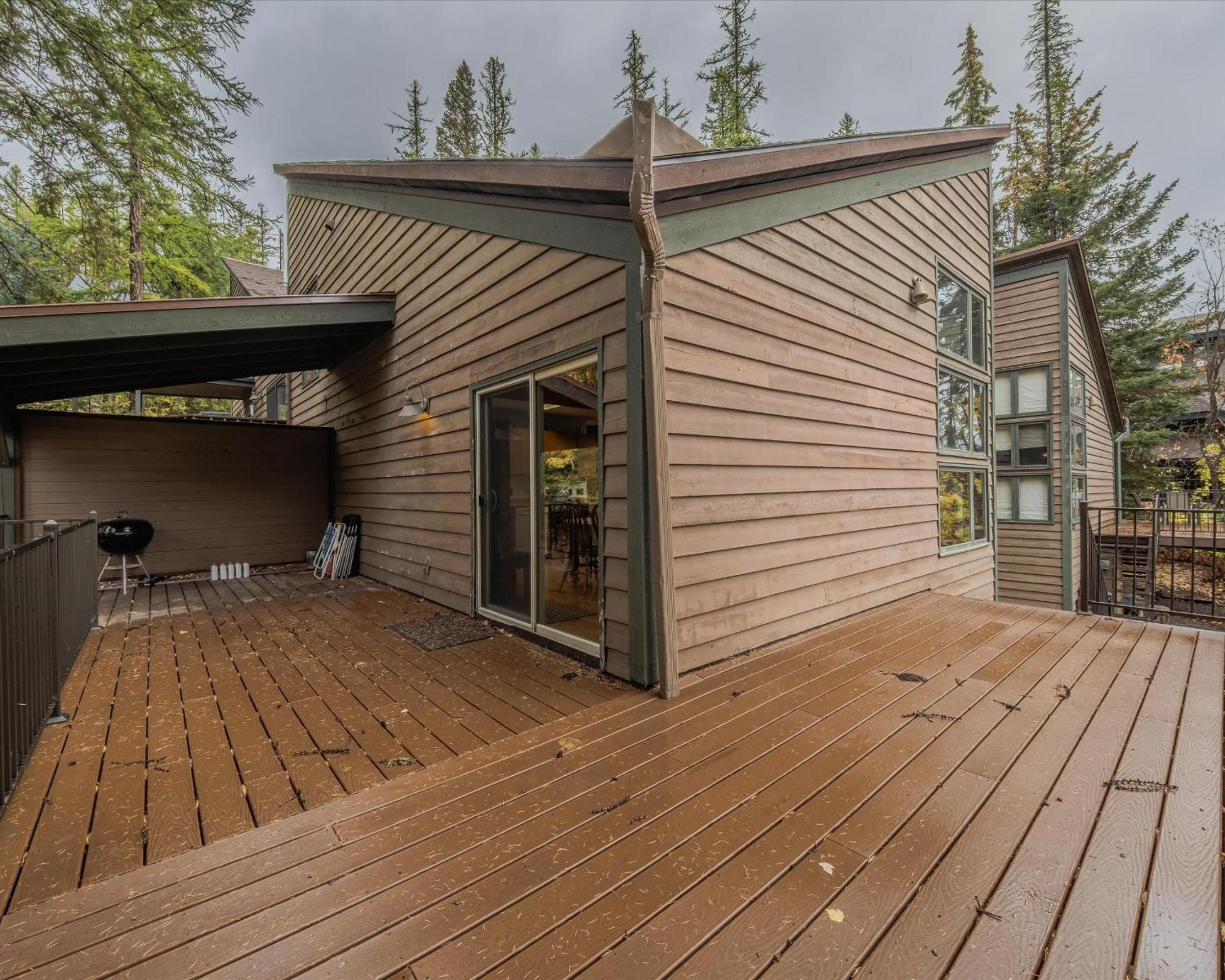 Sans Souci 1 3 Bedroom Ski In Ski Out Retreat view 2