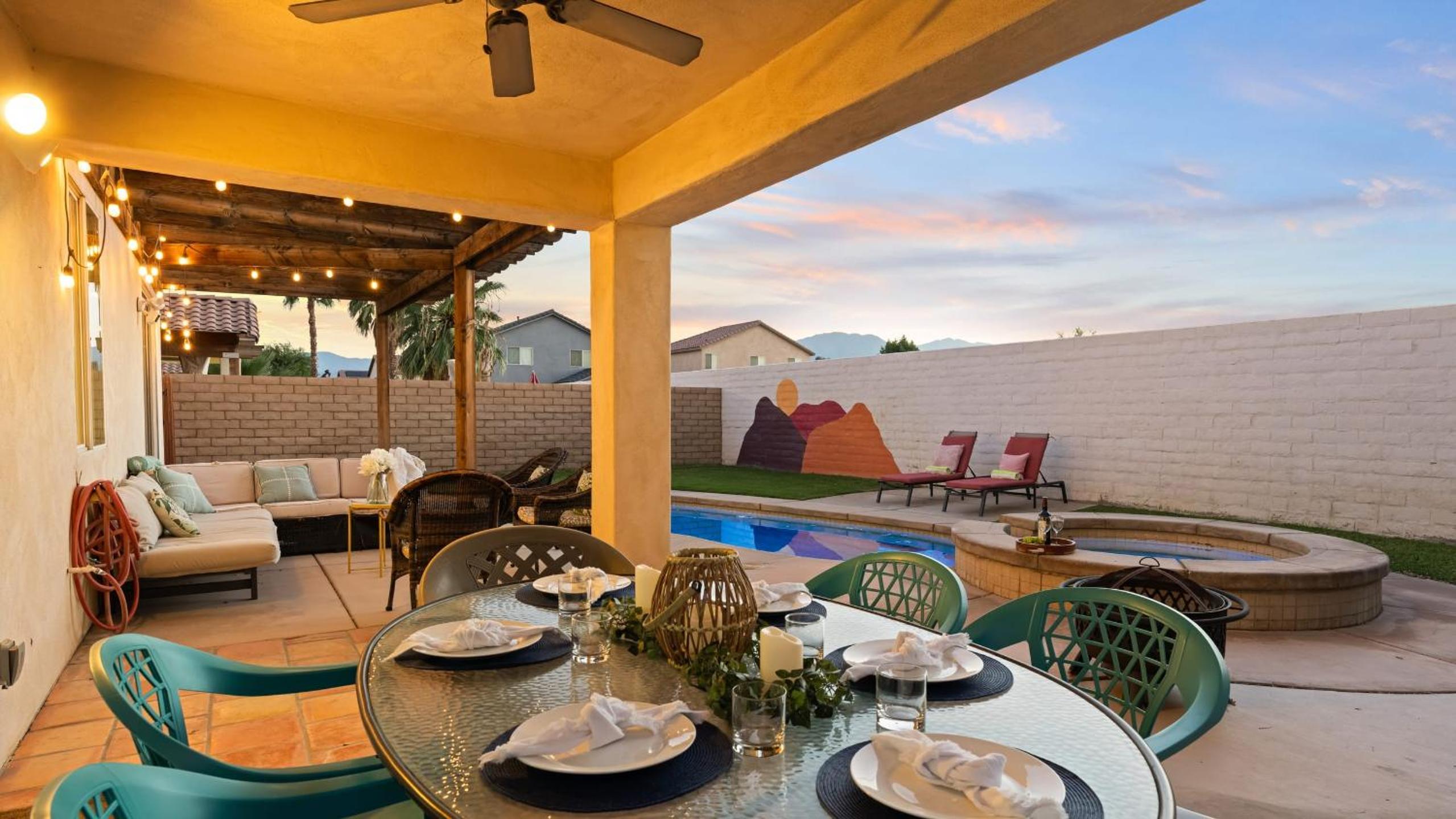 Desert Oasis w Pool Spa BBQ Outdoor Dining Under the Palms Calle Tolosa by AvantStay