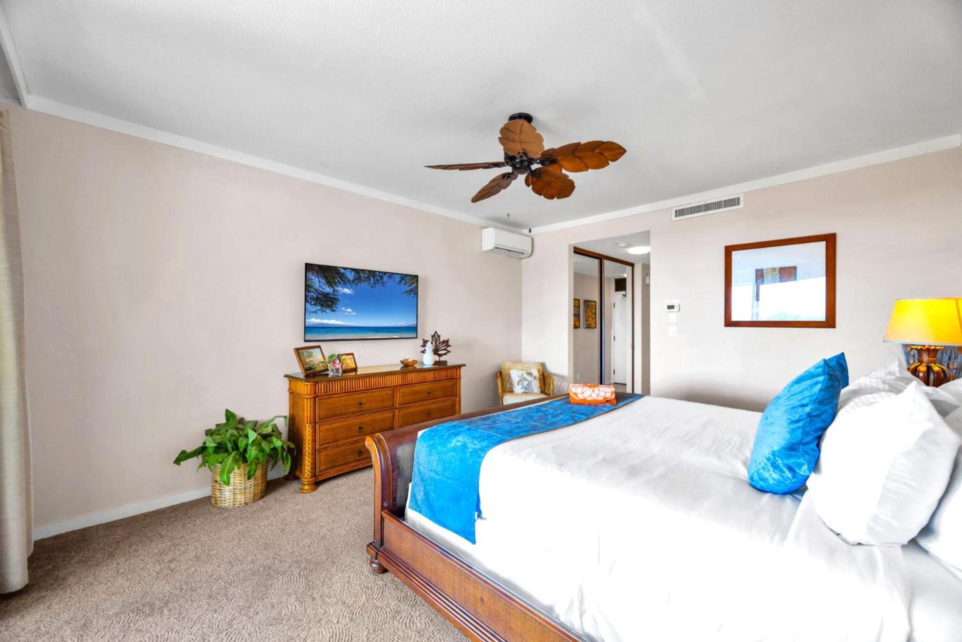 NEW KBM Resorts FREE CAR Kapalua Golf Villas 1-Bedroom Condo with Spacious Lanai and Golf Course Views KGV-18T4