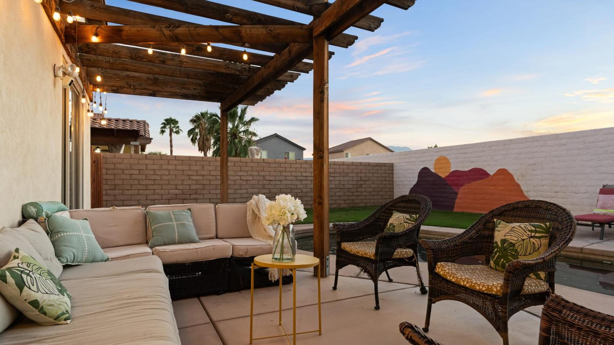 Desert Oasis w Pool Spa BBQ Outdoor Dining Under the Palms Calle Tolosa by AvantStay