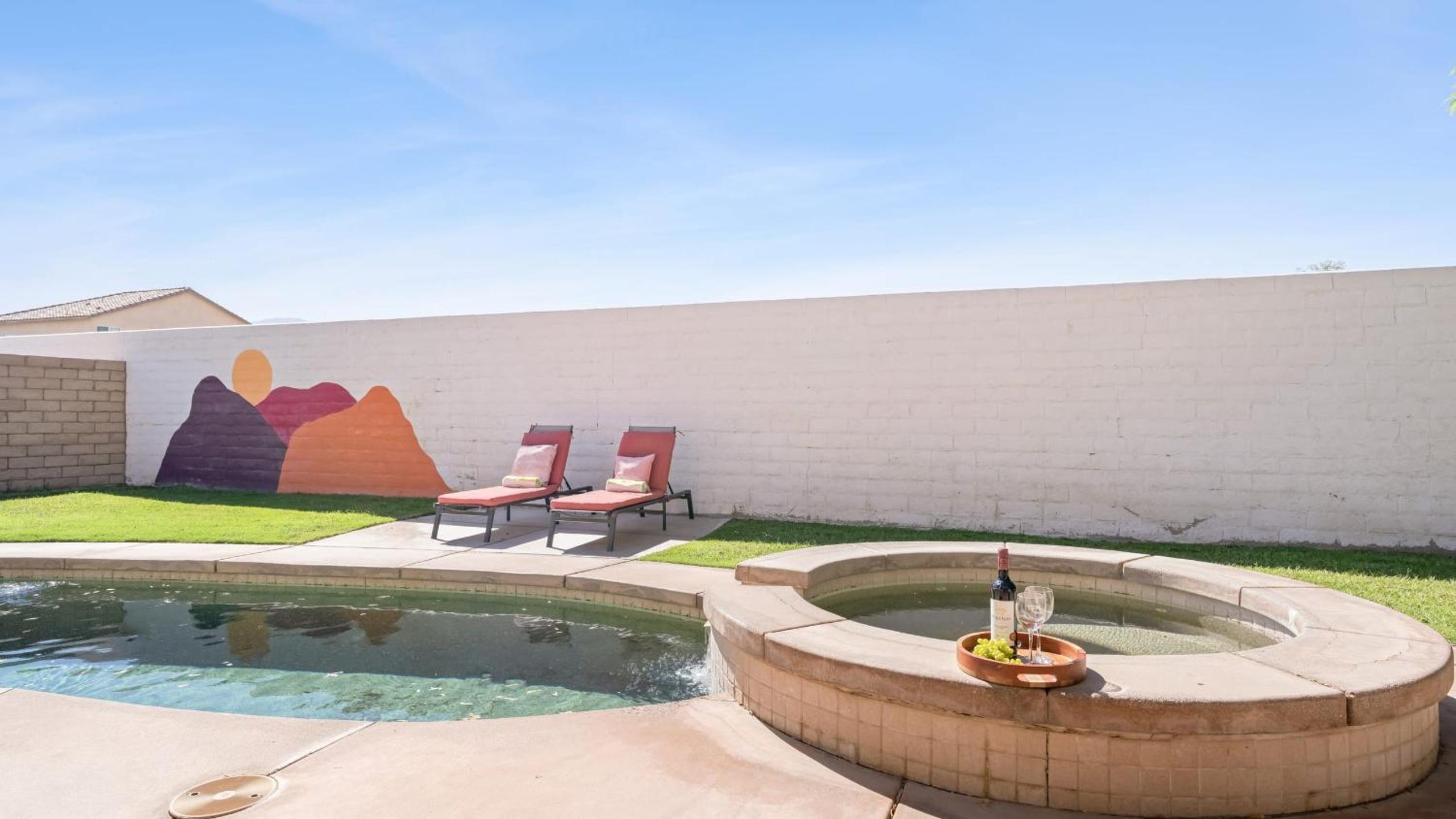 Desert Oasis w Pool Spa BBQ Outdoor Dining Under the Palms Calle Tolosa by AvantStay