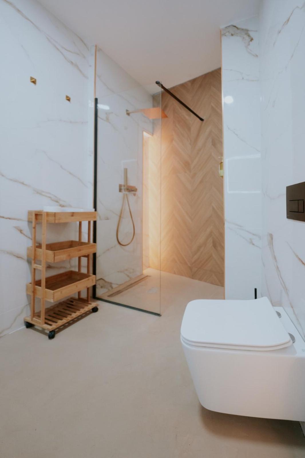 Room Turia