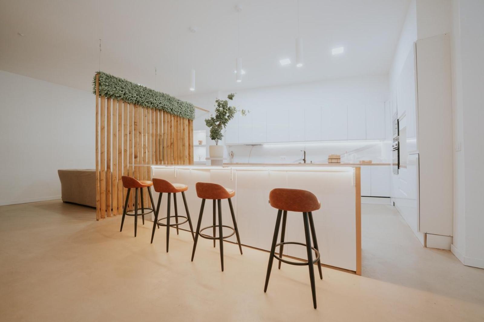 Room Turia