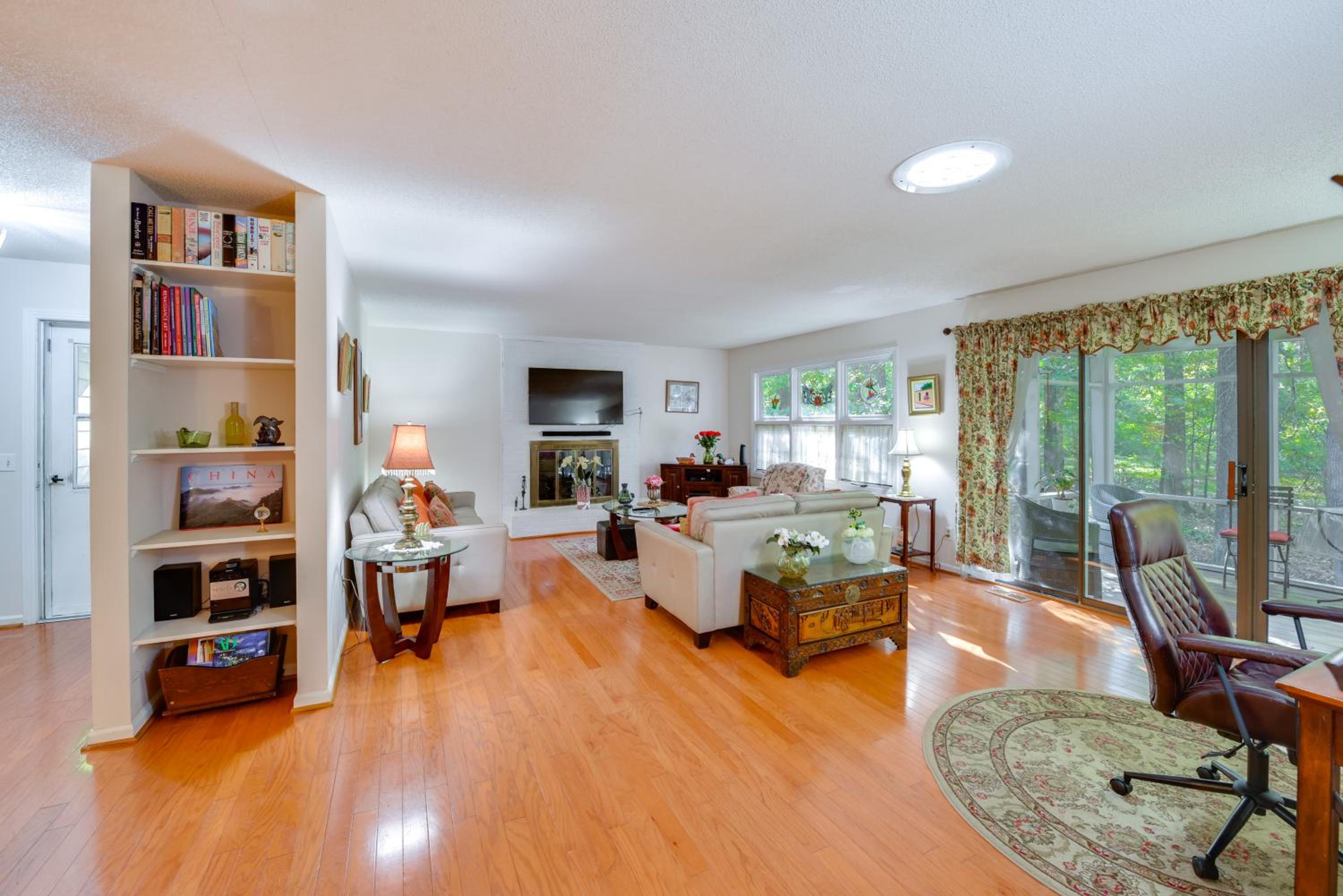 Peaceful Retreat! Carolina Trace Home with Porch