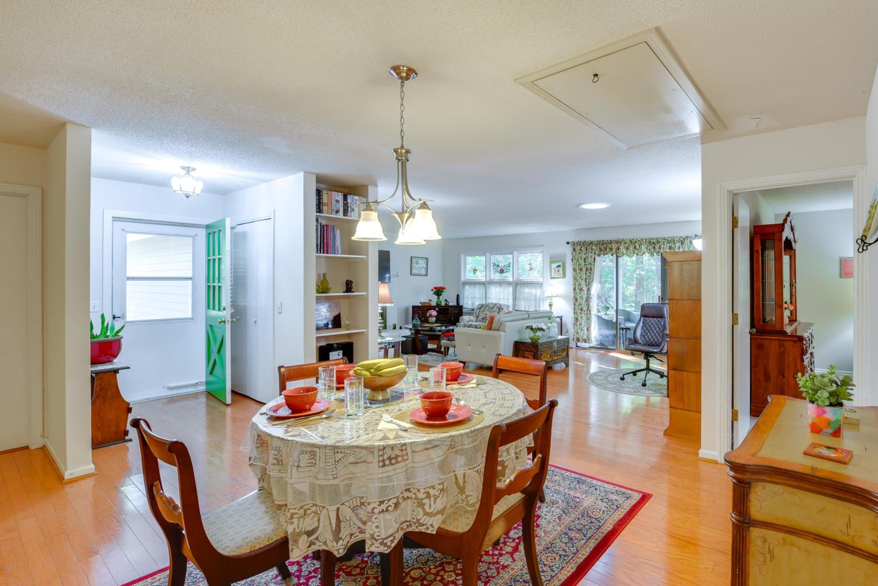 Peaceful Retreat! Carolina Trace Home with Porch