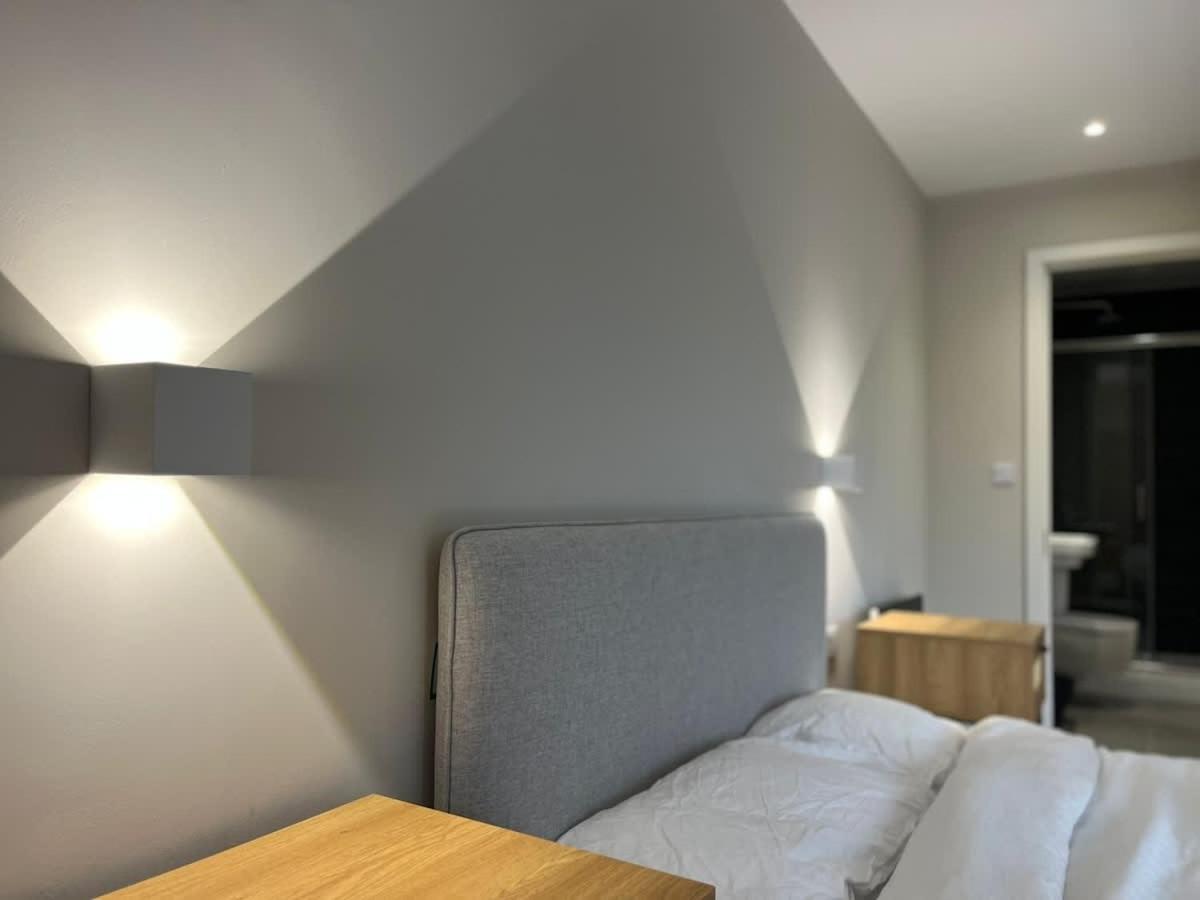 Joyful Group - Deansgate 2BR Chic City Gardens Apartment