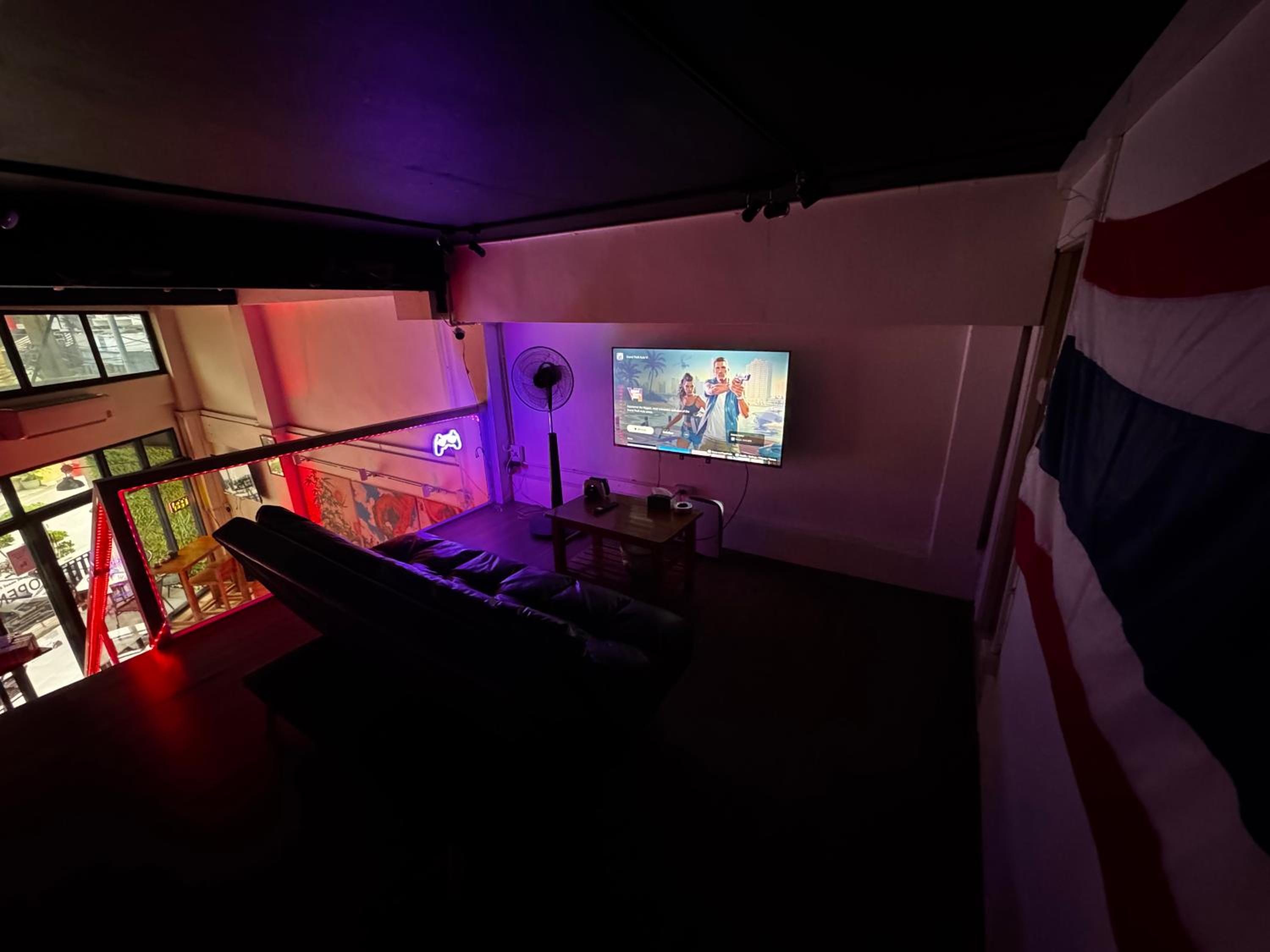 W33d Gallery Pattaya