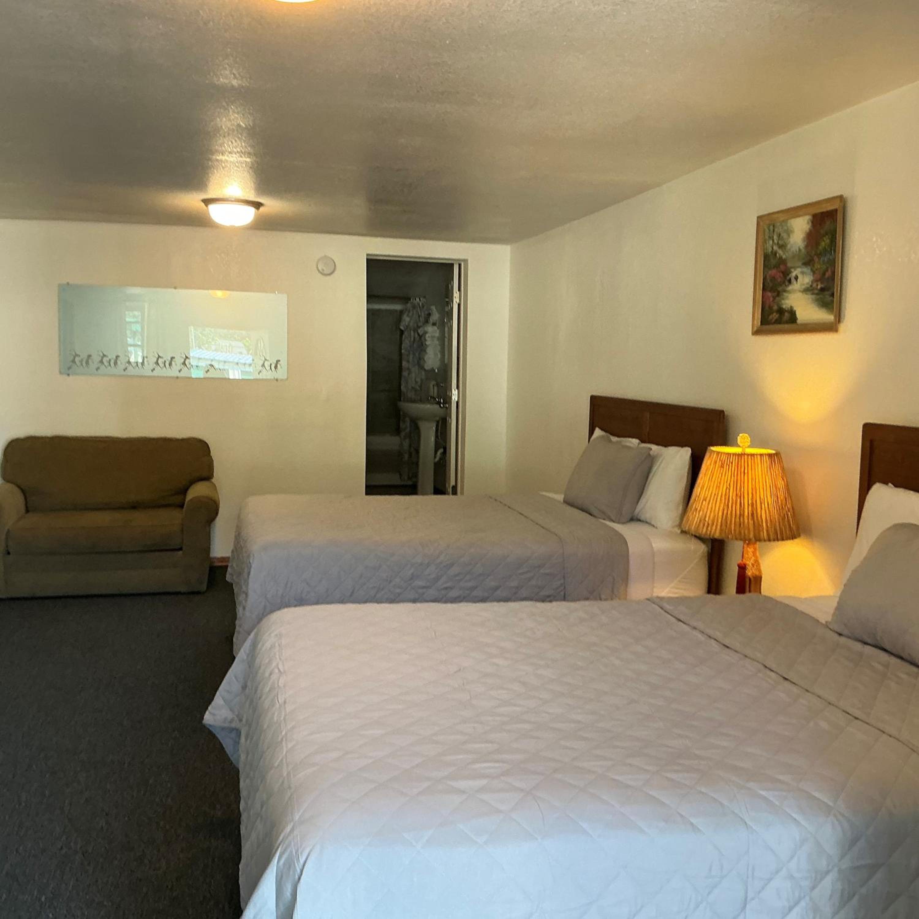 Cascade Motel