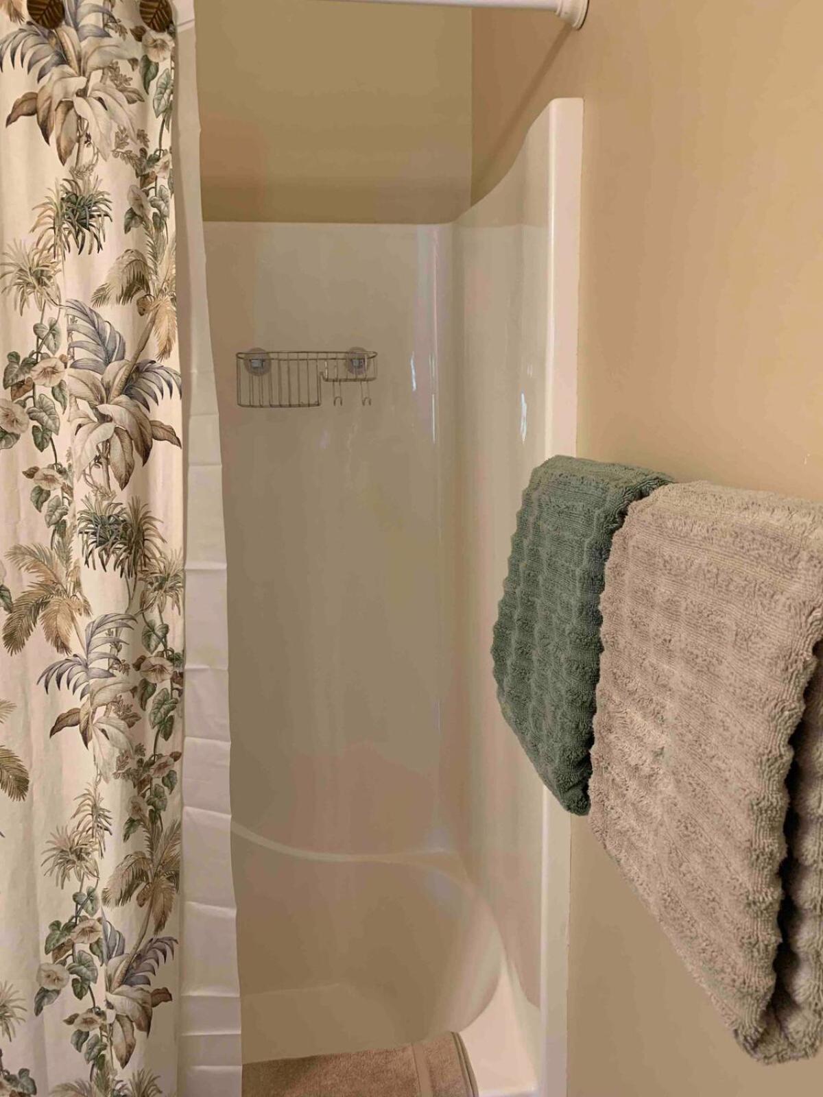 Myrtle Beach Retreat - Golf and Pools On-site